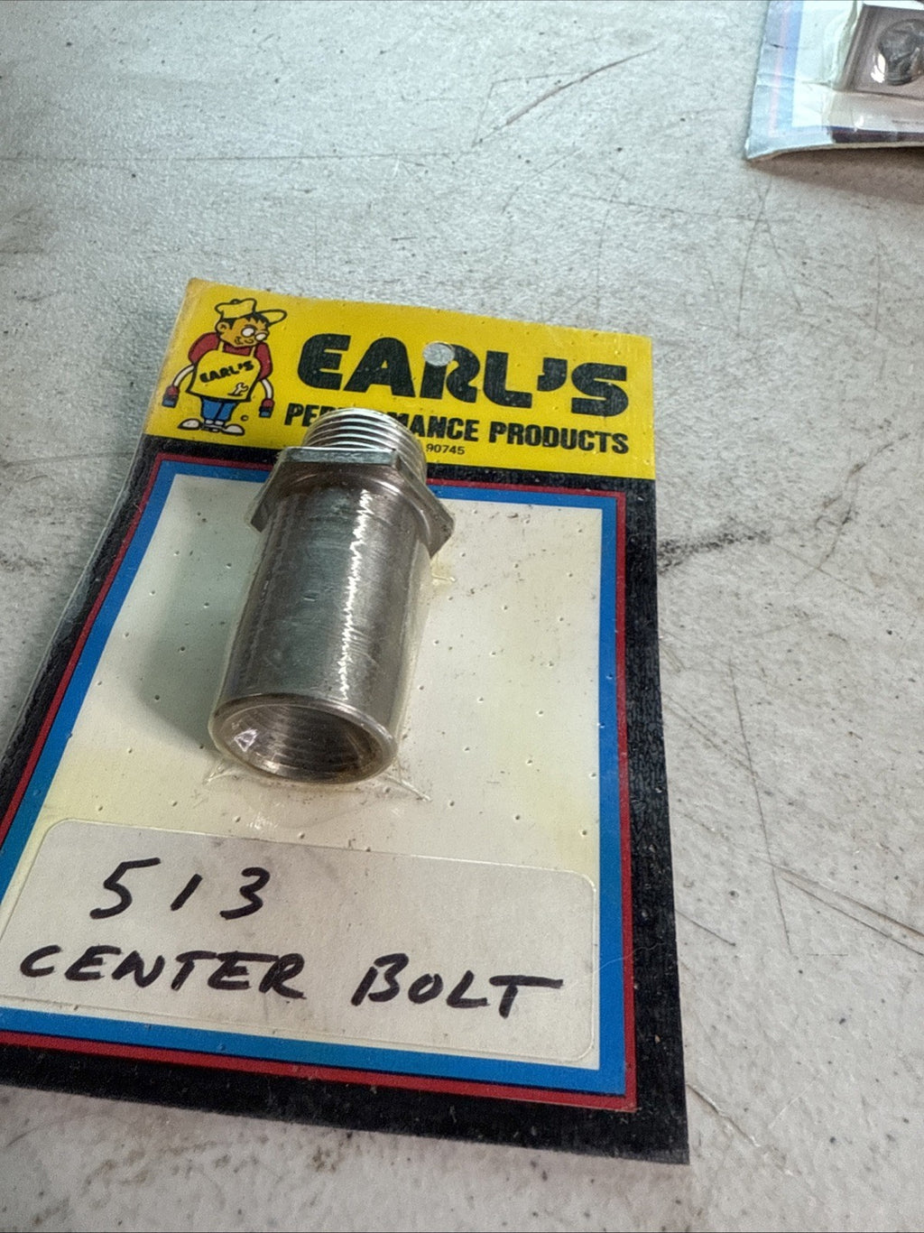 NEW Earl's Performance 977513ERL Banjo Bolt 3/8"-24 Thread Steel 513 Center2