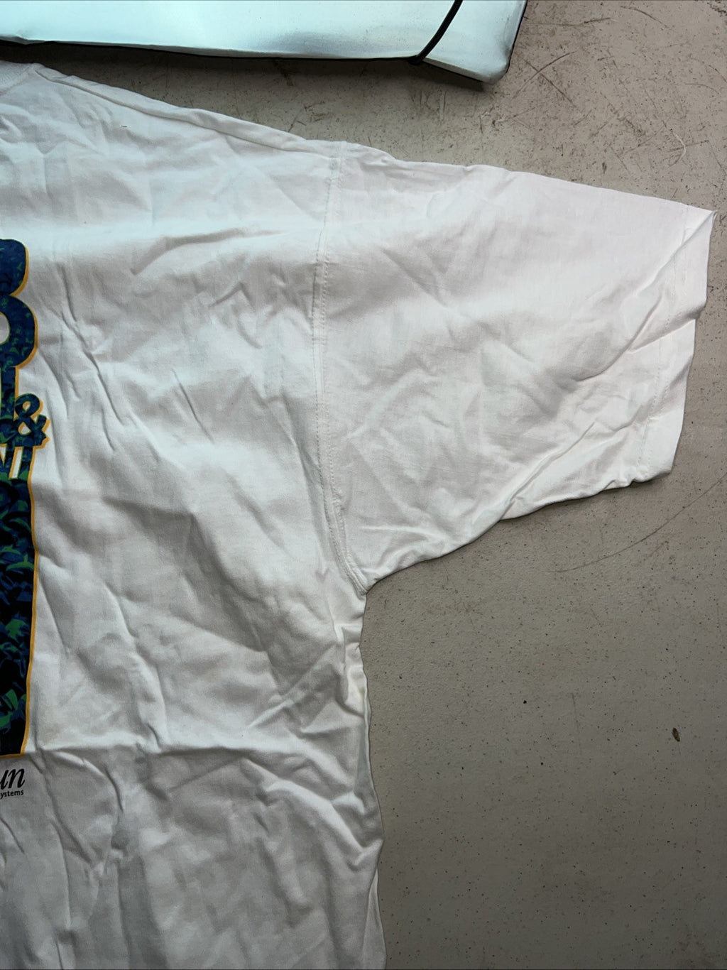 Vintage BindView “Microsoft / Novell Covered” T-Shirt L 90s Tech Enterprise4