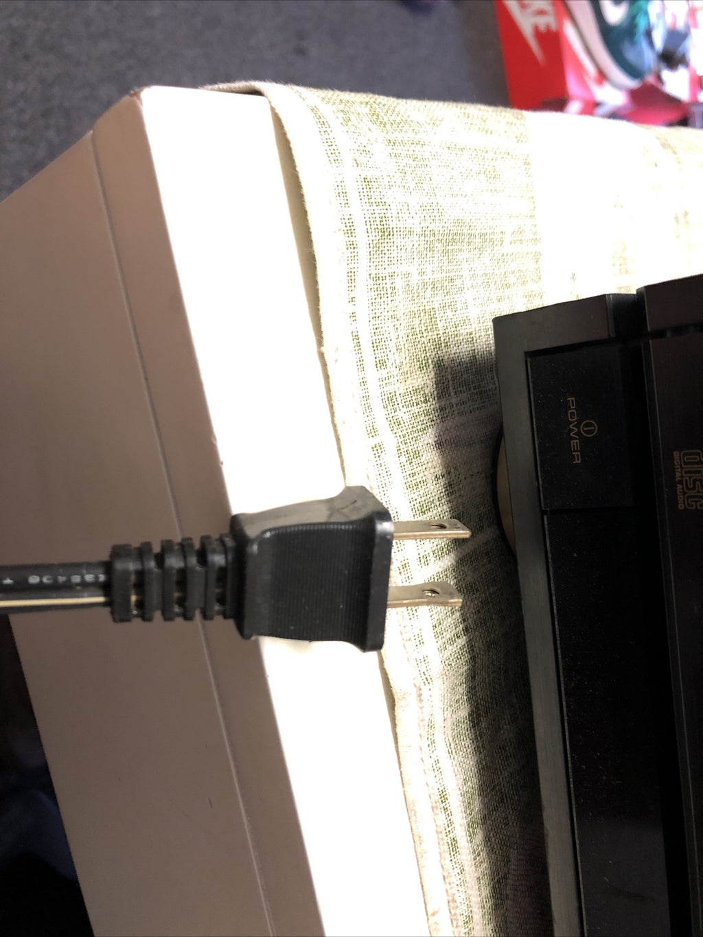 PIONEER CLD-1030 Laser Disc Player2