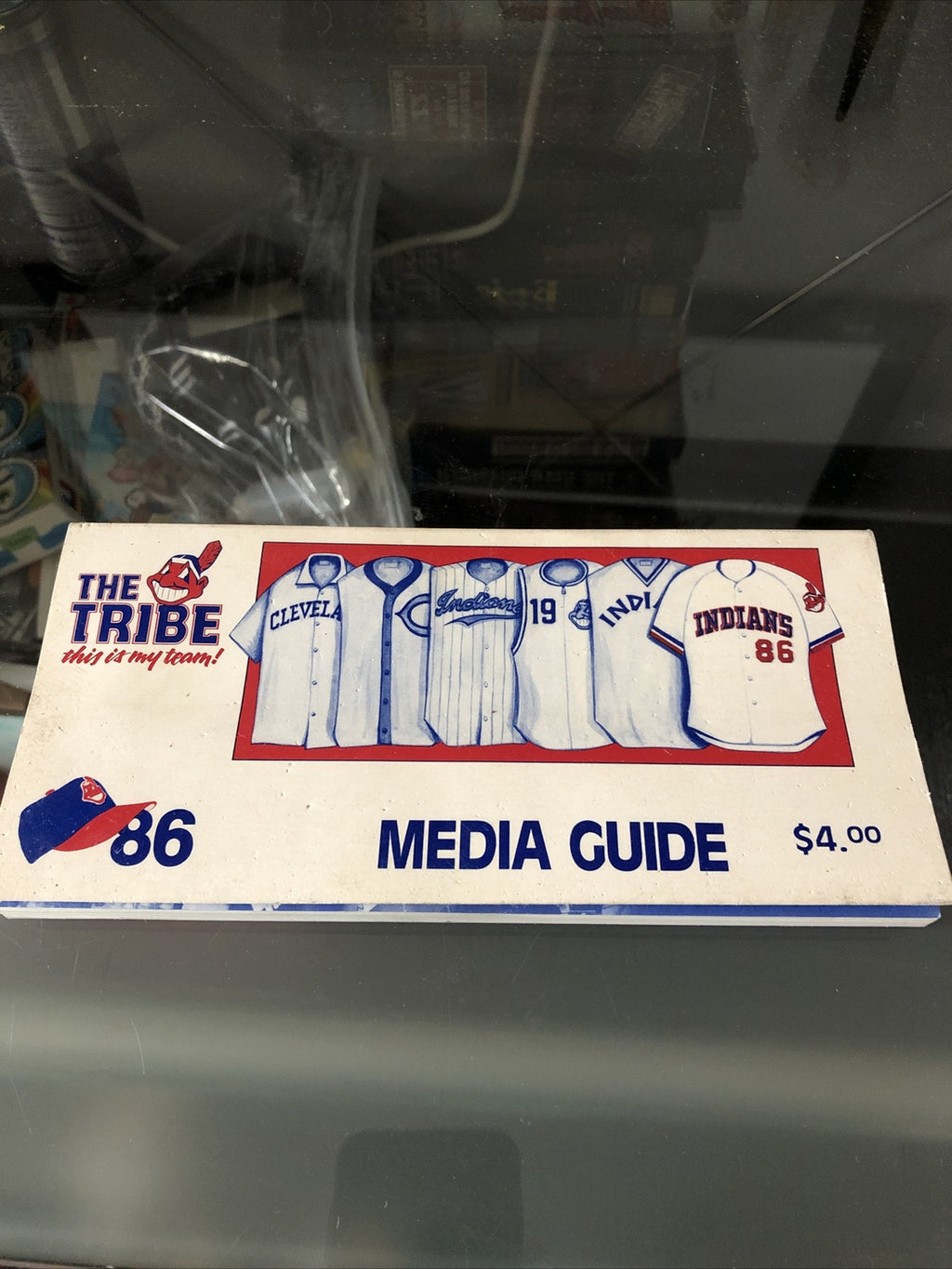 Vintage Rare Baseball MLB 1986 CLEVELAND INDIANS Media Guide The Tribe0