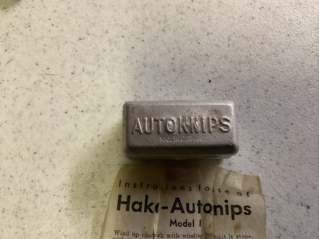 VINTAGE HAKA AUTOKNIPS SELF TIMER MODEl 1 * MADE IN GERMANY * ORIGINAL CASE *3