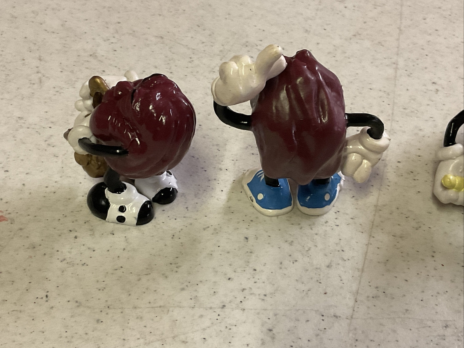 Vintage 1987 The California Raisins Figurine Lot4