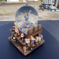 Disney Snow White The Seven Dwarfs Waking Up Snow Globe Light Up 10
