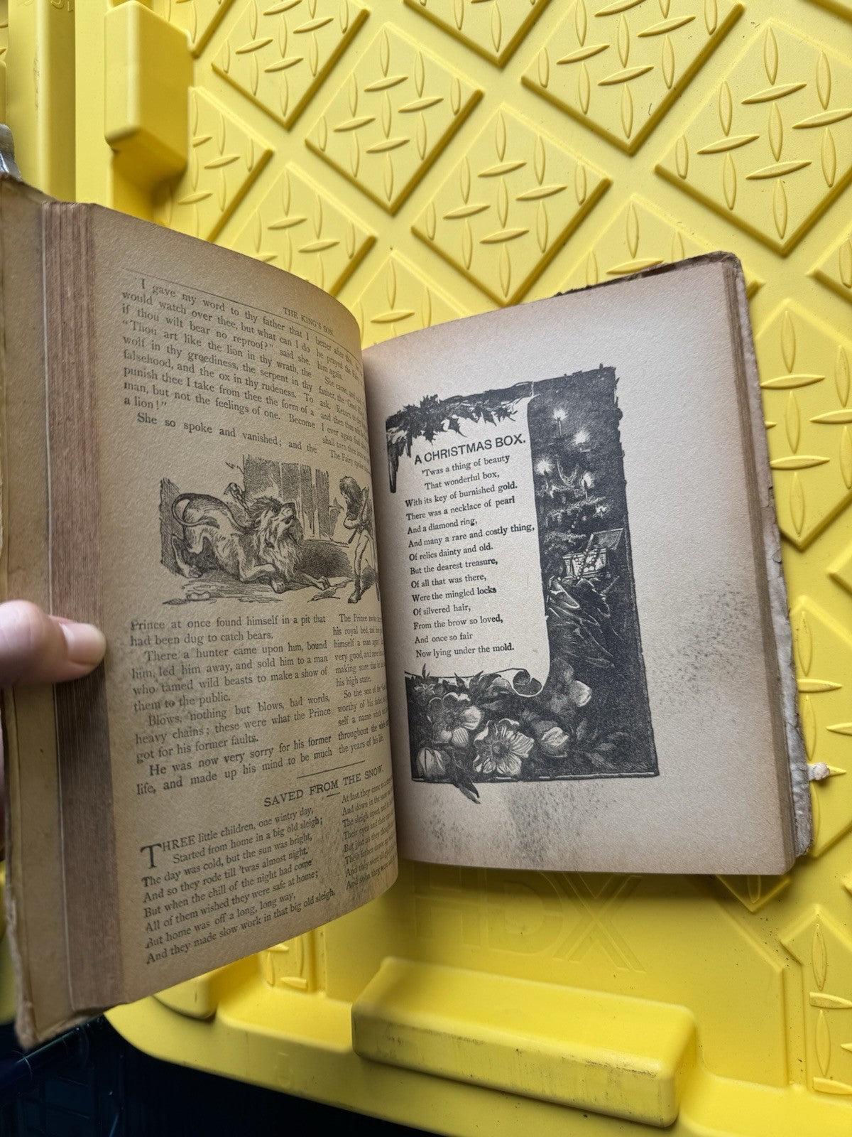 Antique 1890s "Welcome Visitor" Children's Book M.A. Donohue & Co Victorian Rare5