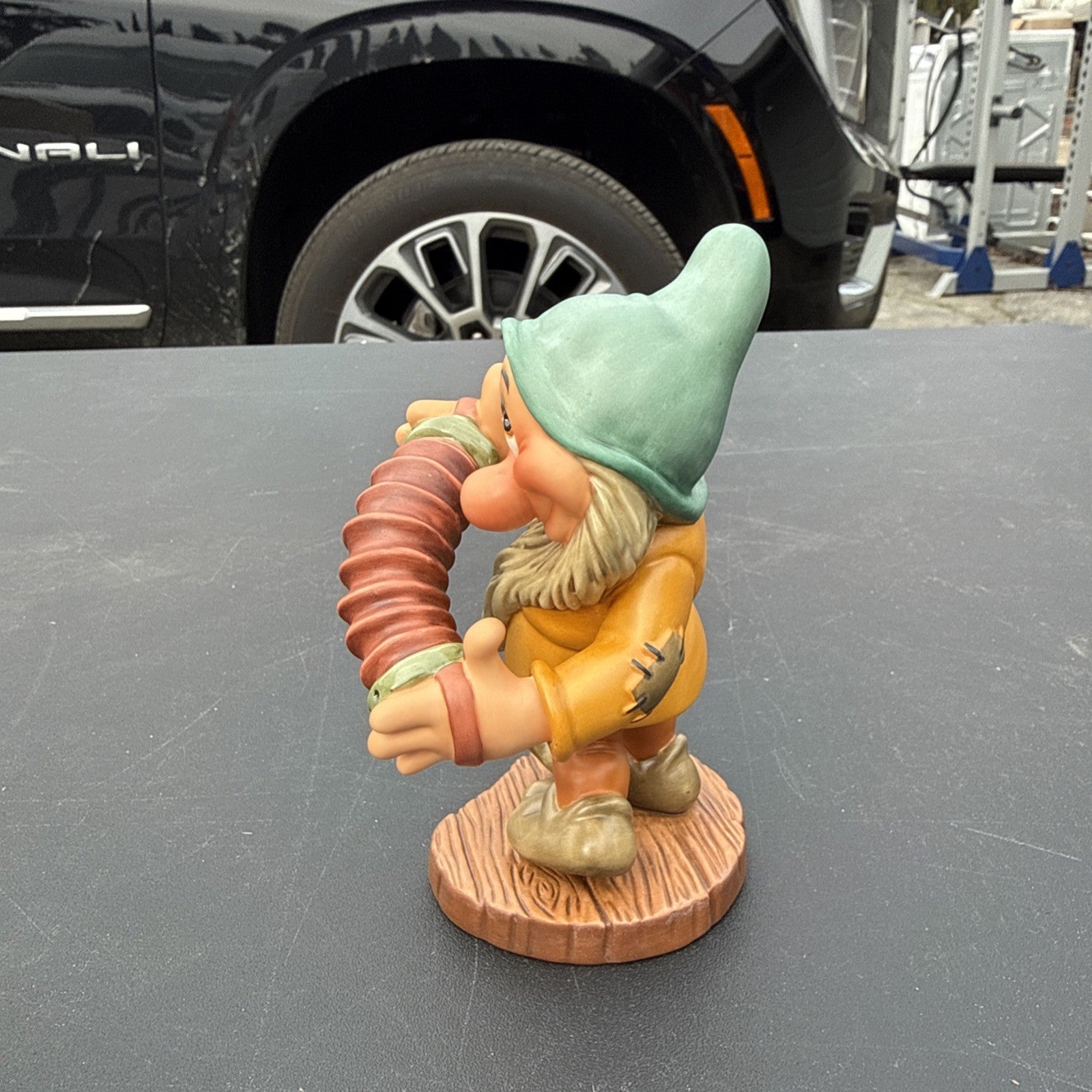 WDCC figure BASHFUL AW SHUCKS Snow White Seven Dwarfs PERFECT Box + COA Disney3