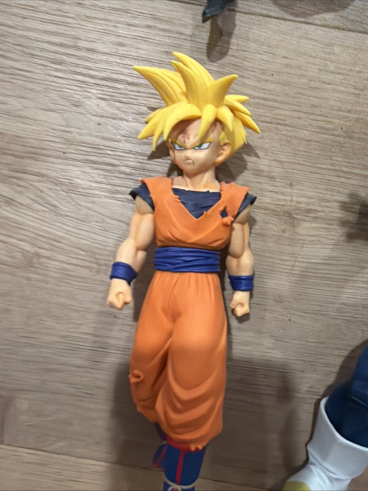 Bandai Masterlise Dragon ball Z Figure Bundle Goku Vegeta Gohan Cell9