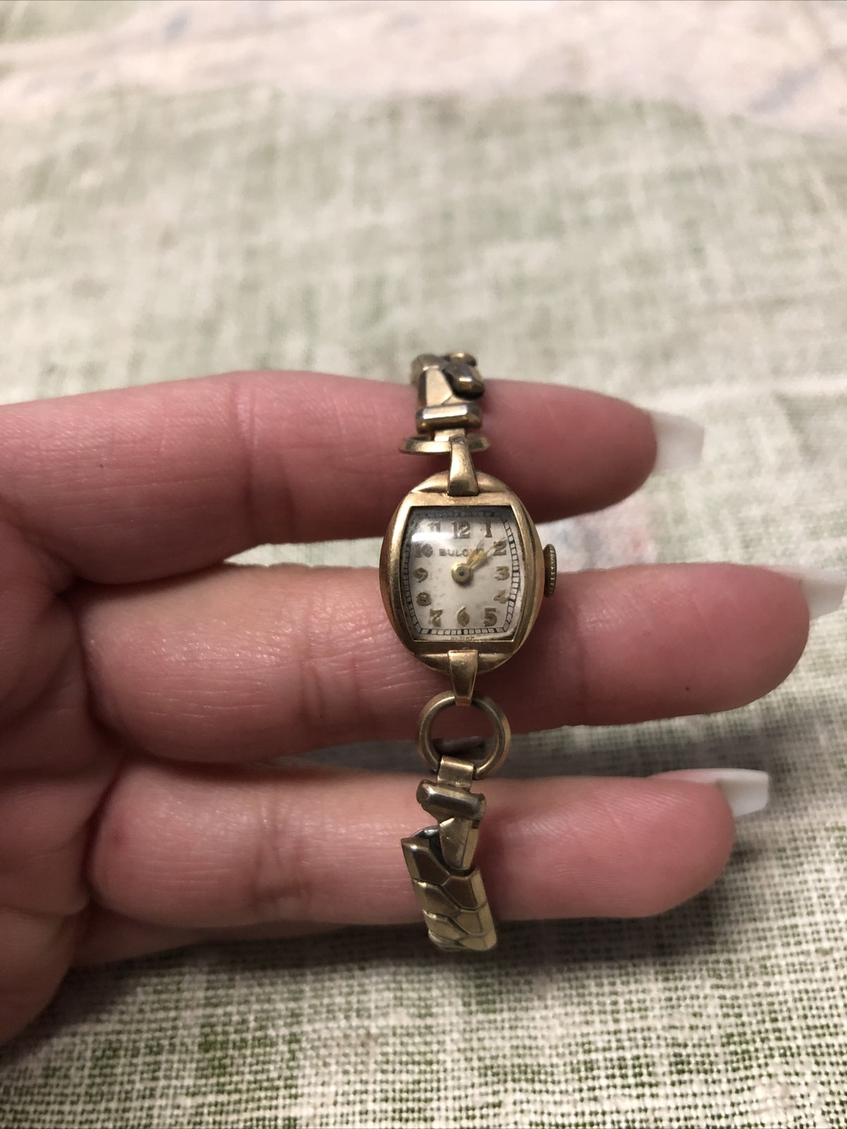 Vintage Bulova Ladie's Watch Cuff Bracelet 10K Gold Filled 318909 Stretchy Band1