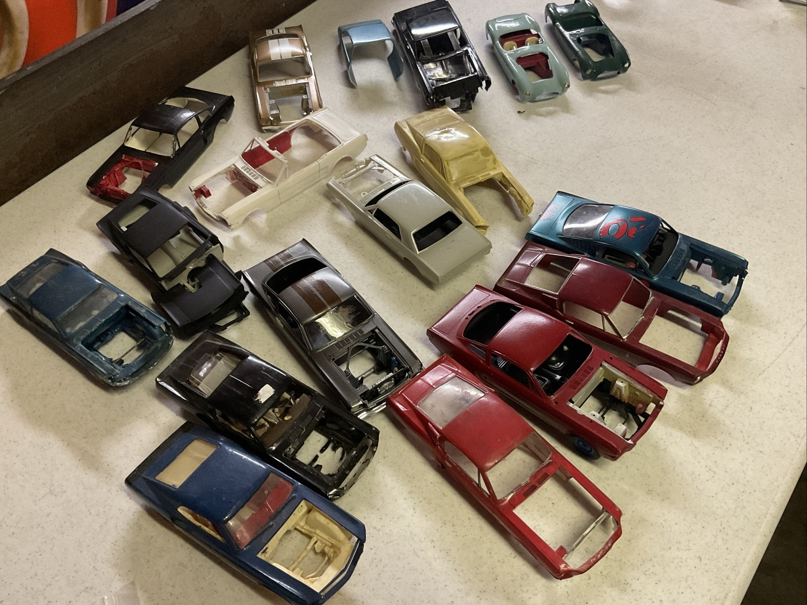 Vintage Car Model Junkyard  /restoration project Body Lot9