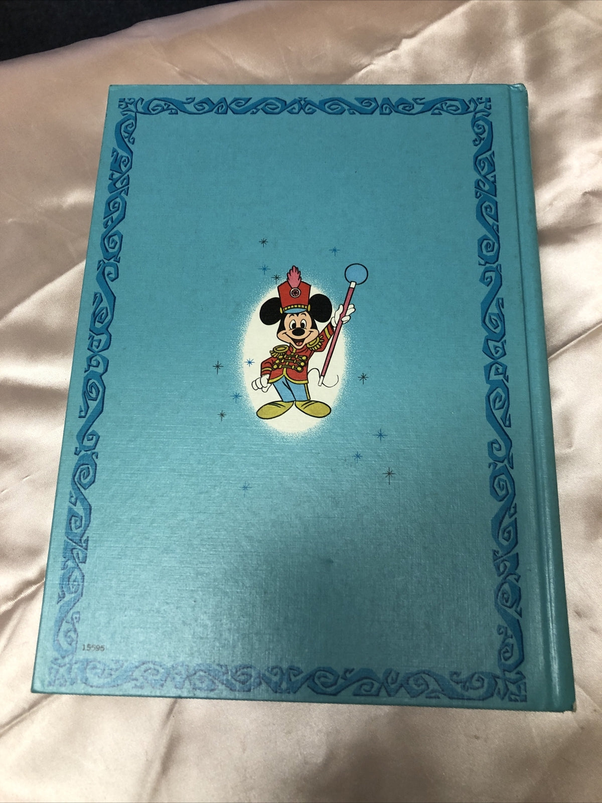 Walt Disney Adventures in Fact (Walt Disney Parade) (Hardcover Children's1