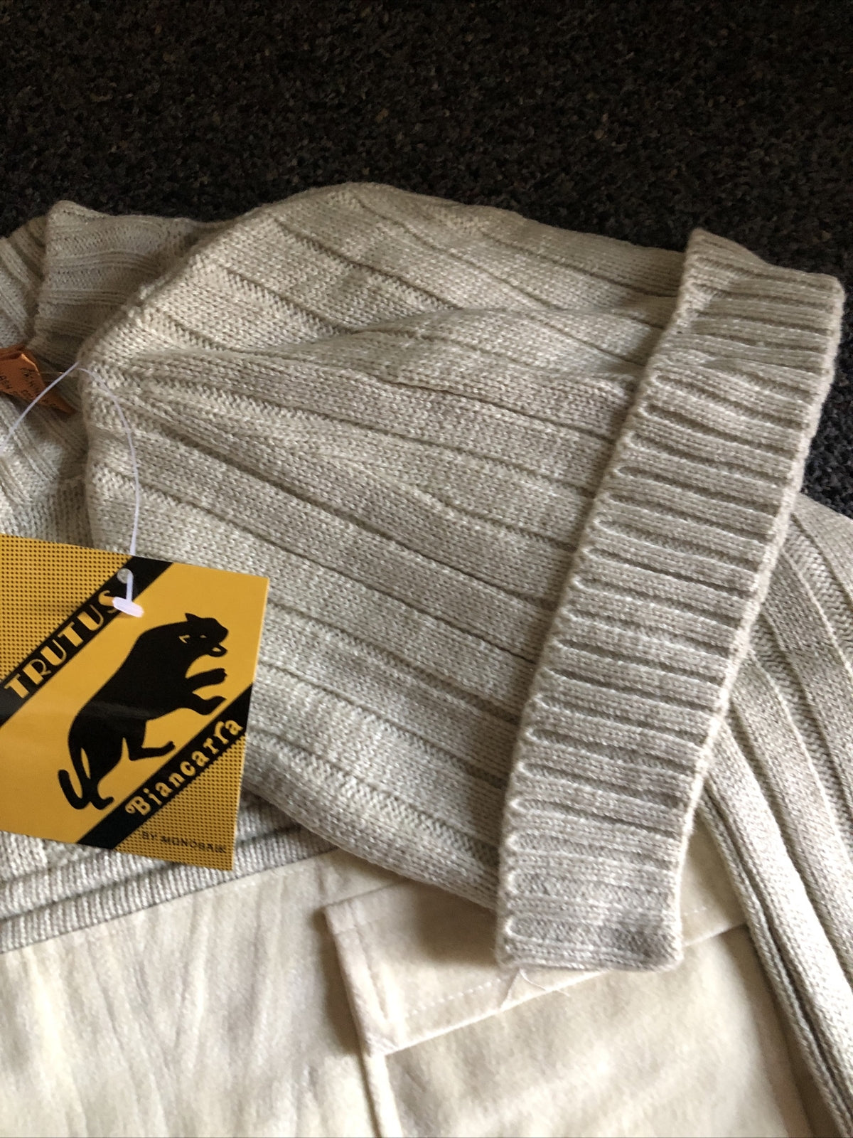 Vintage 90's NOS Trutus Biancarra Mens Sweater With Matching Beanie NWT Size M3