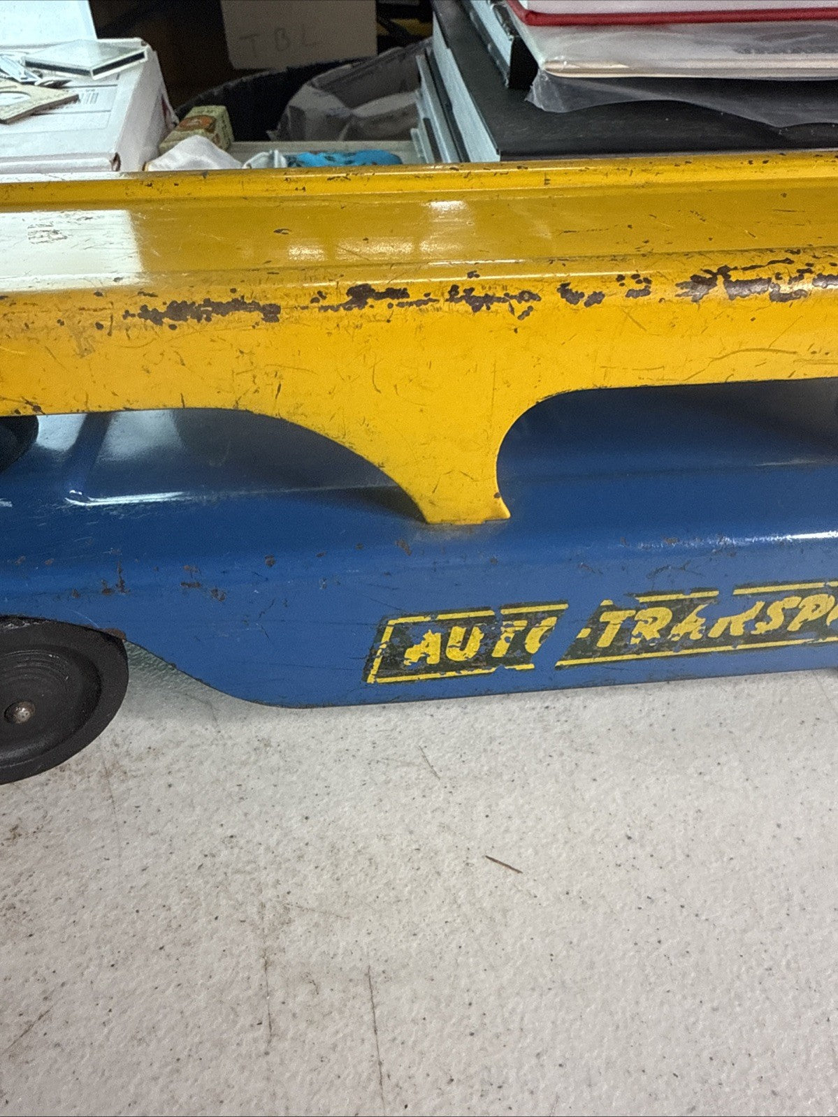 Wyandotte Car-A-Van Lines Auto Transport4