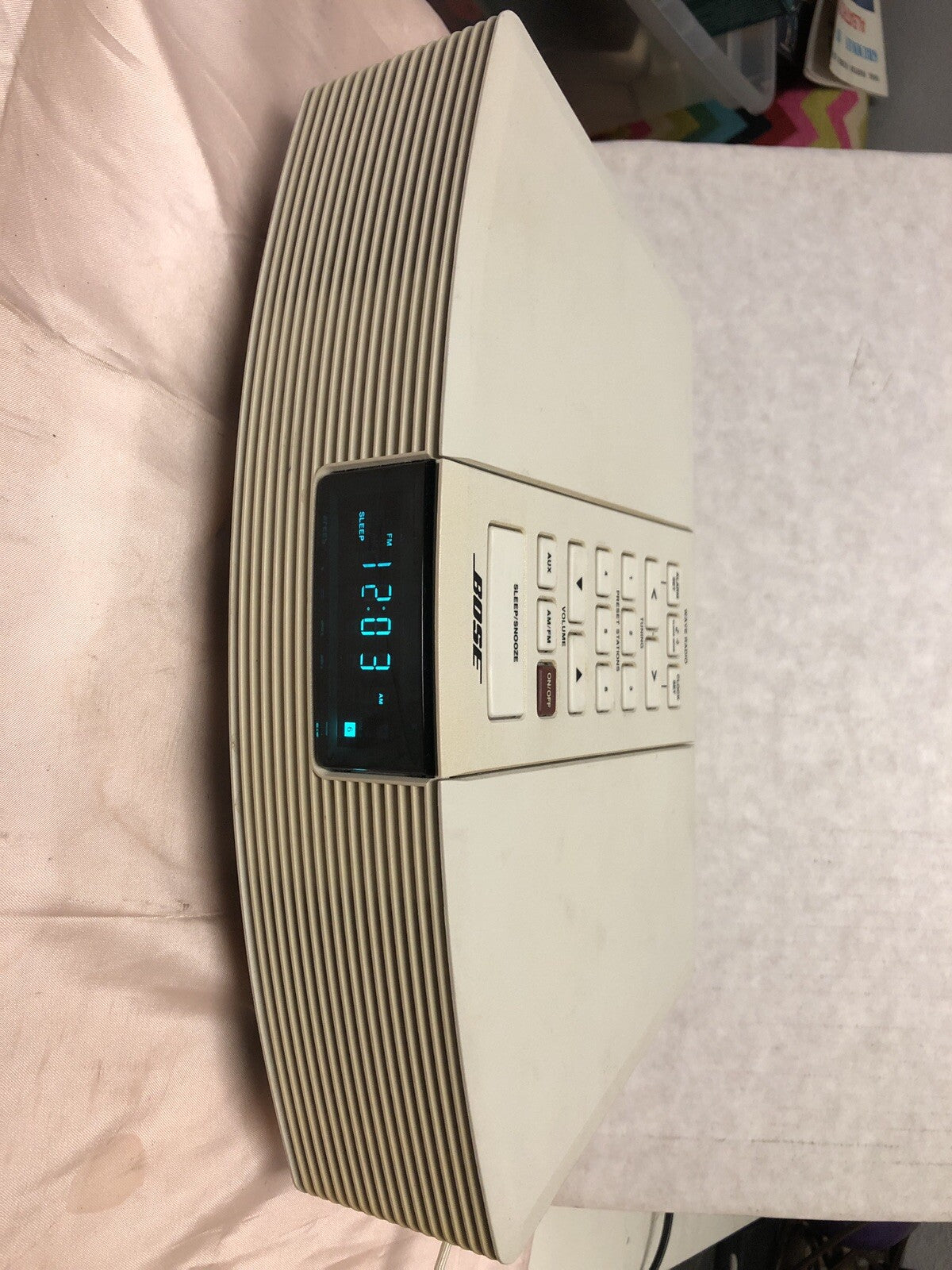 BOSE Wave Radio AWR1-1W AM/FM Alarm Clock Radio Off White Working! W/ Remote0