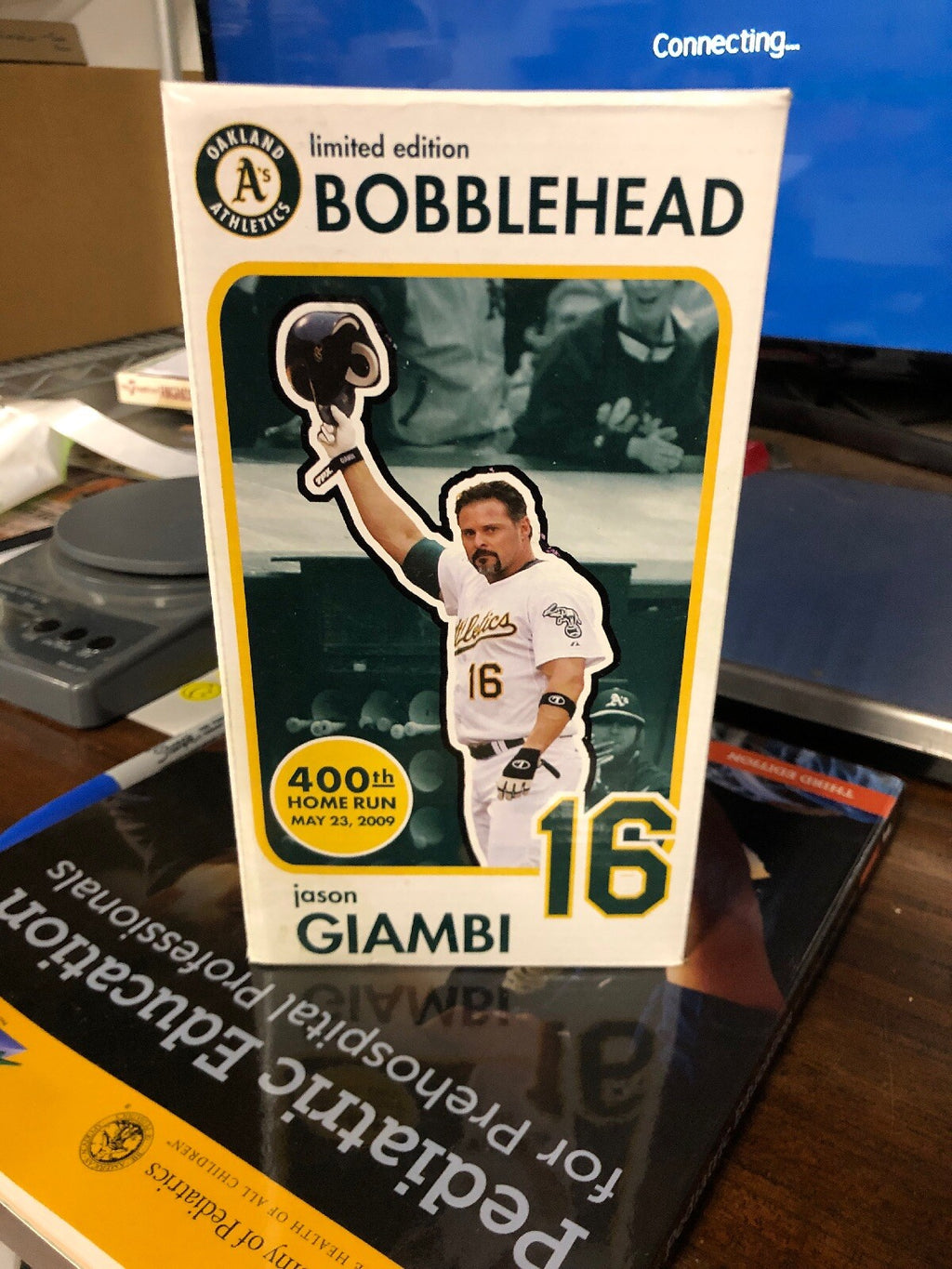 Oakland A's Jason Giambi 400th Home Run 5/23/09 Lim'td Ed'n Bobblehead Orig Pkg 0