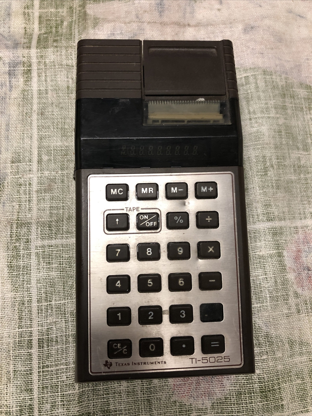 Vintage Texas Instrument TI-5025 Electronic Calculator UNTESTED0