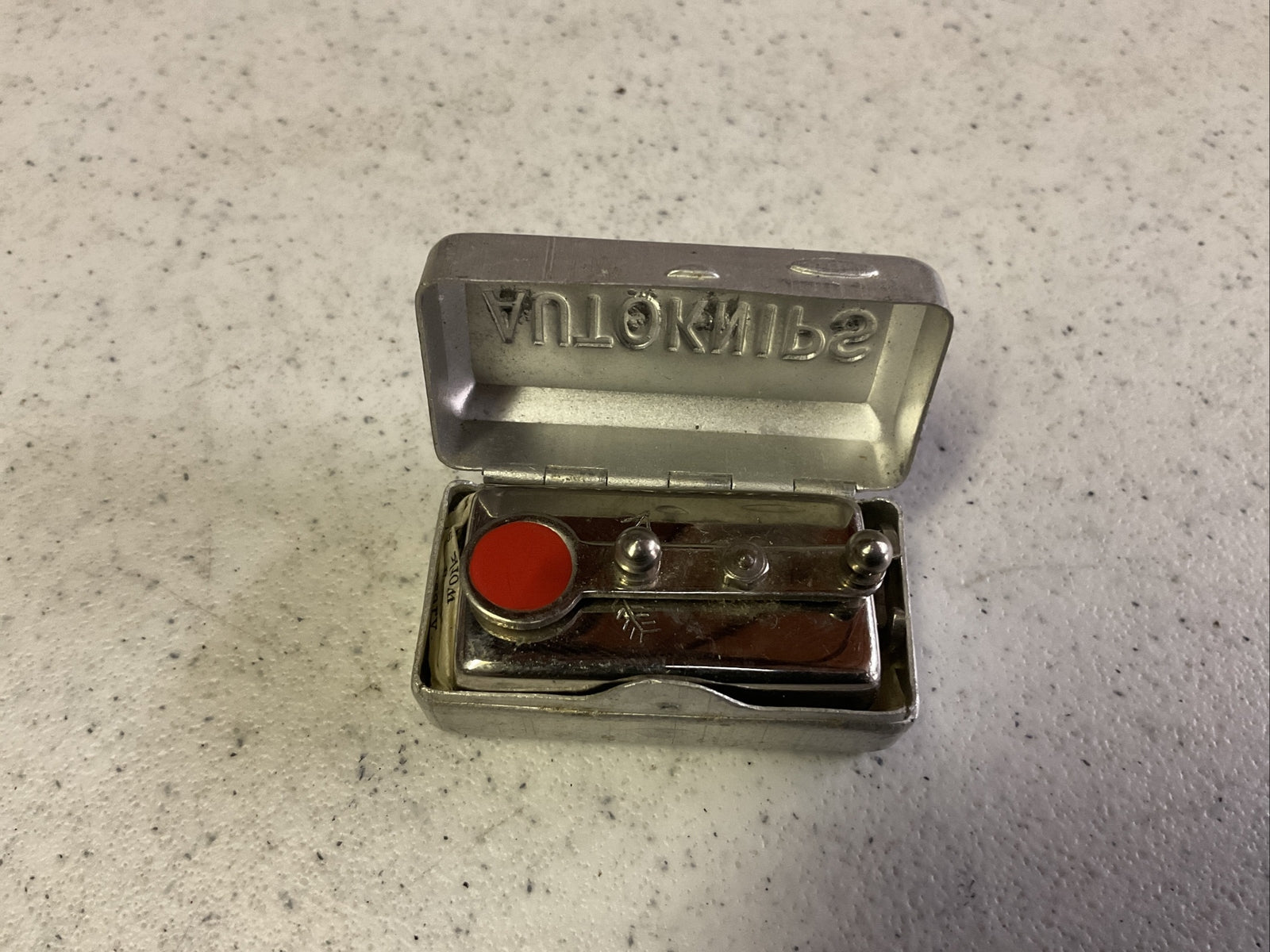 VINTAGE HAKA AUTOKNIPS SELF TIMER MODEl 1 * MADE IN GERMANY * ORIGINAL CASE *6
