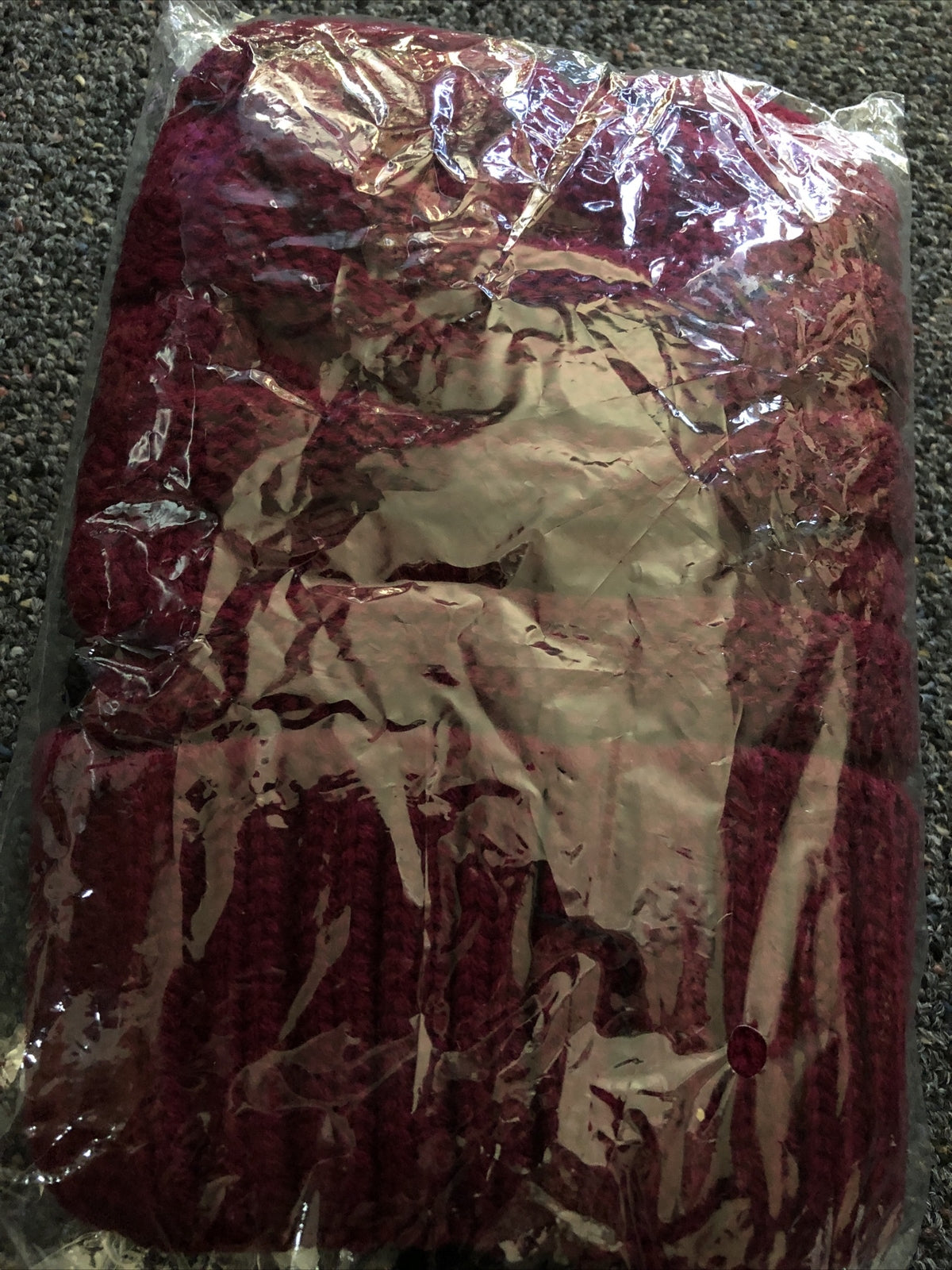 New Pack Of 2 Beanies Burgundy & Black6