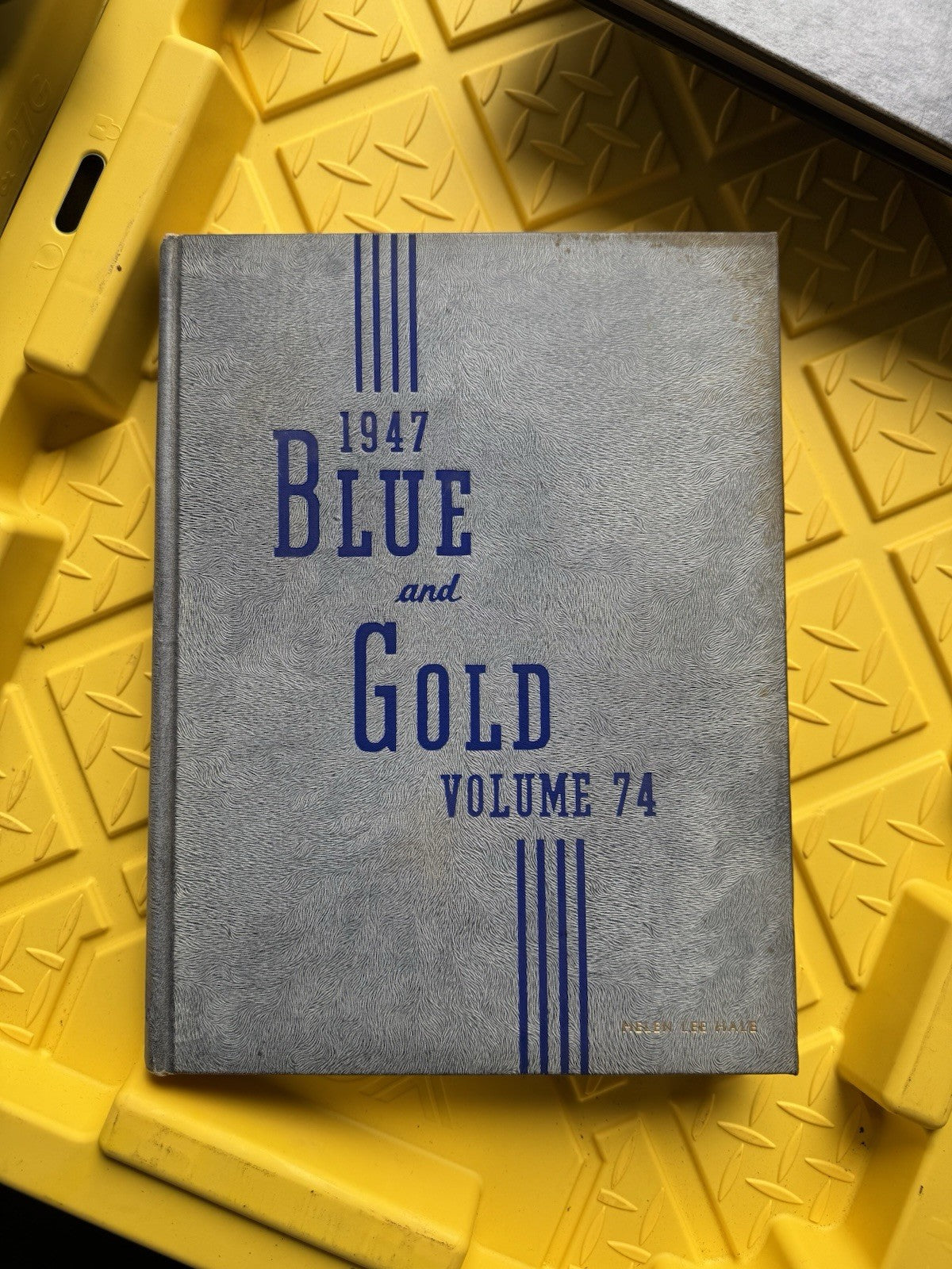 Vintage 1947 BLUE AND GOLD Vol. 74 University of California Berkeley Yearbook0