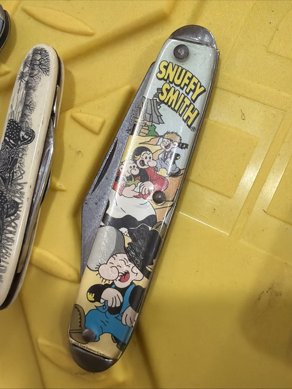 Vintage Snuffy Smith Duck Unlimited Pearl Folding Pocket Knife Lot Of 31