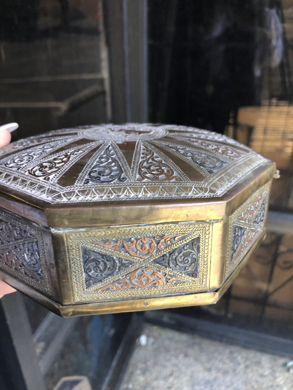 Antique Brass Asian Hexagon Box 7”x2” Jewelry Box2