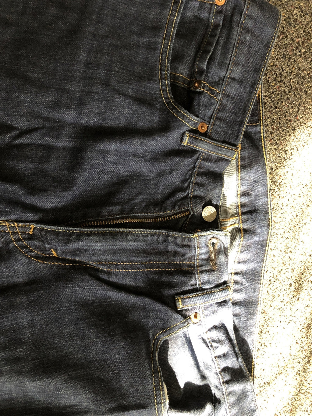 Levis Straus 514 Blue Jeans Size 34x323
