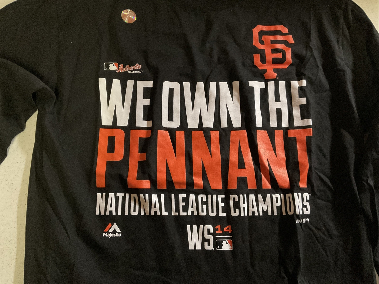Majestic SF Giants WE OWN THE PENNANT MLB T-Shirt Large RARE long Sleeves1