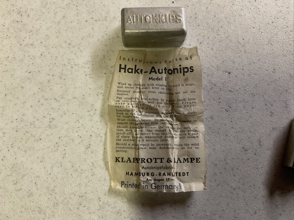 VINTAGE HAKA AUTOKNIPS SELF TIMER MODEl 1 * MADE IN GERMANY * ORIGINAL CASE *2
