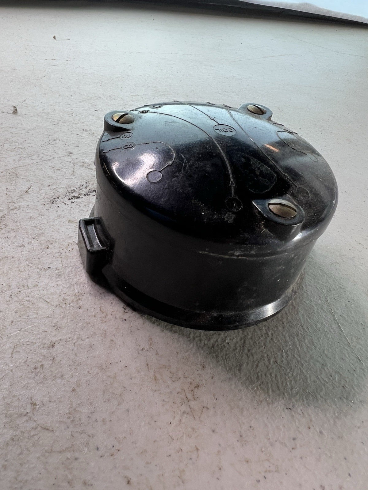 Vintage 8-Cylinder Distributor Cap – Coil Marked – Classic Ignition Part3