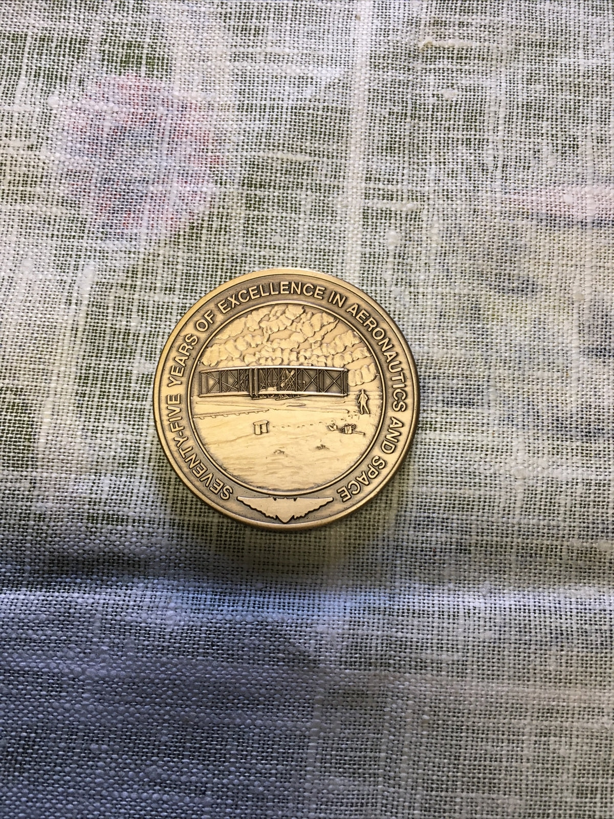 Vintage NASA 1970 BRONZE COIN 75 Years Of Excellence In Aeronautics & Space1