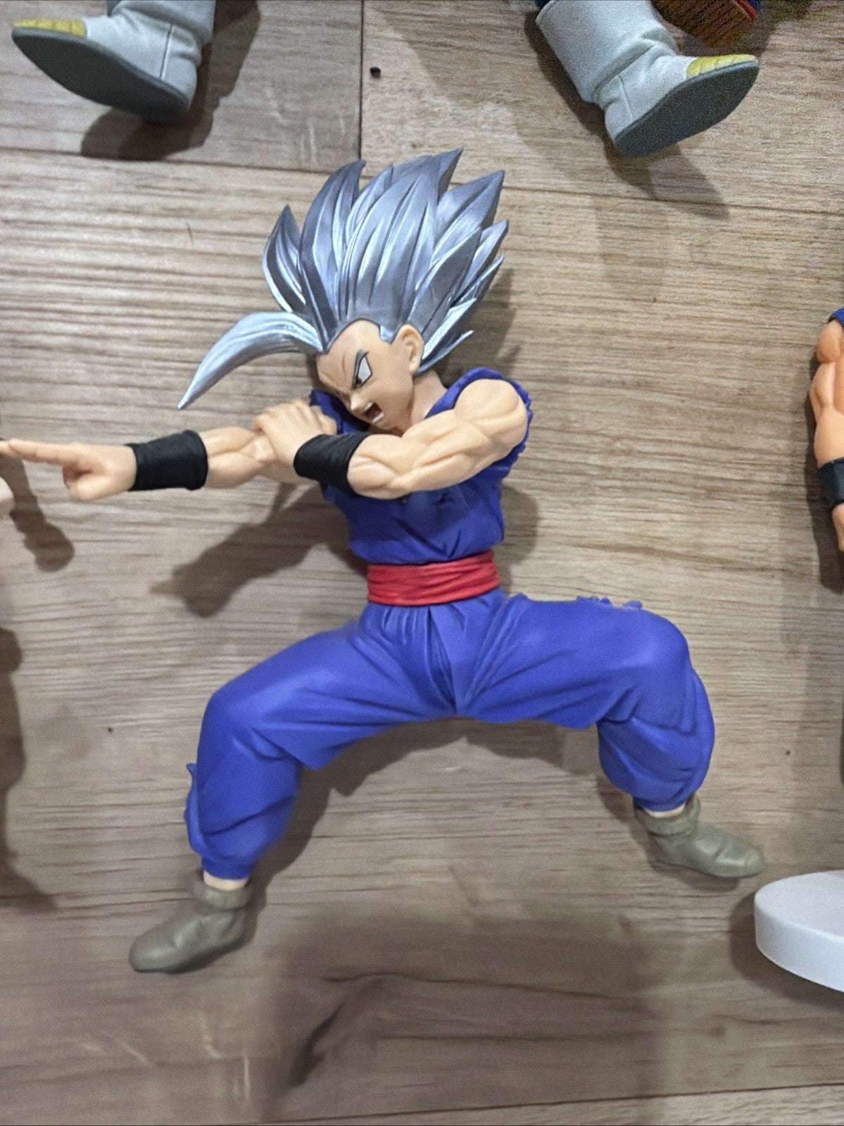 Bandai Masterlise Dragon ball Z Figure Bundle Goku Vegeta Gohan Cell11