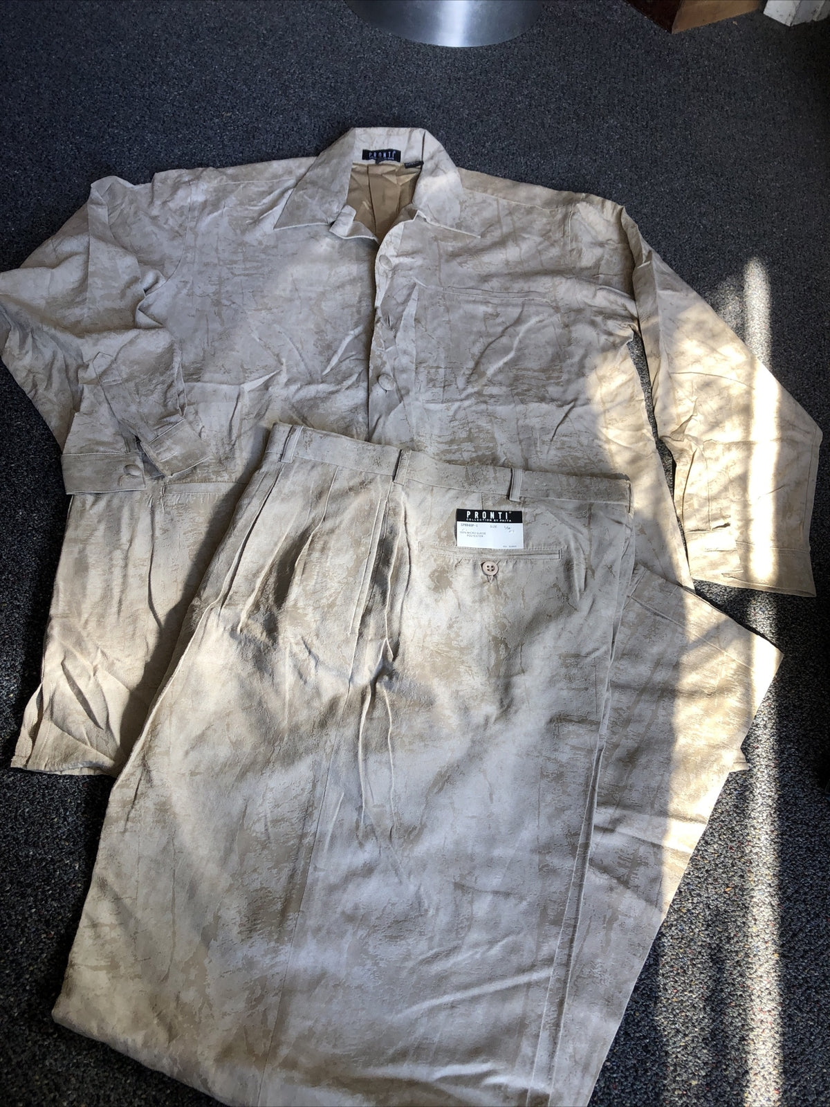 Vintage 90’s NOS Pronti Mens Beige Casual Set Pelle Pelle Era Size L0