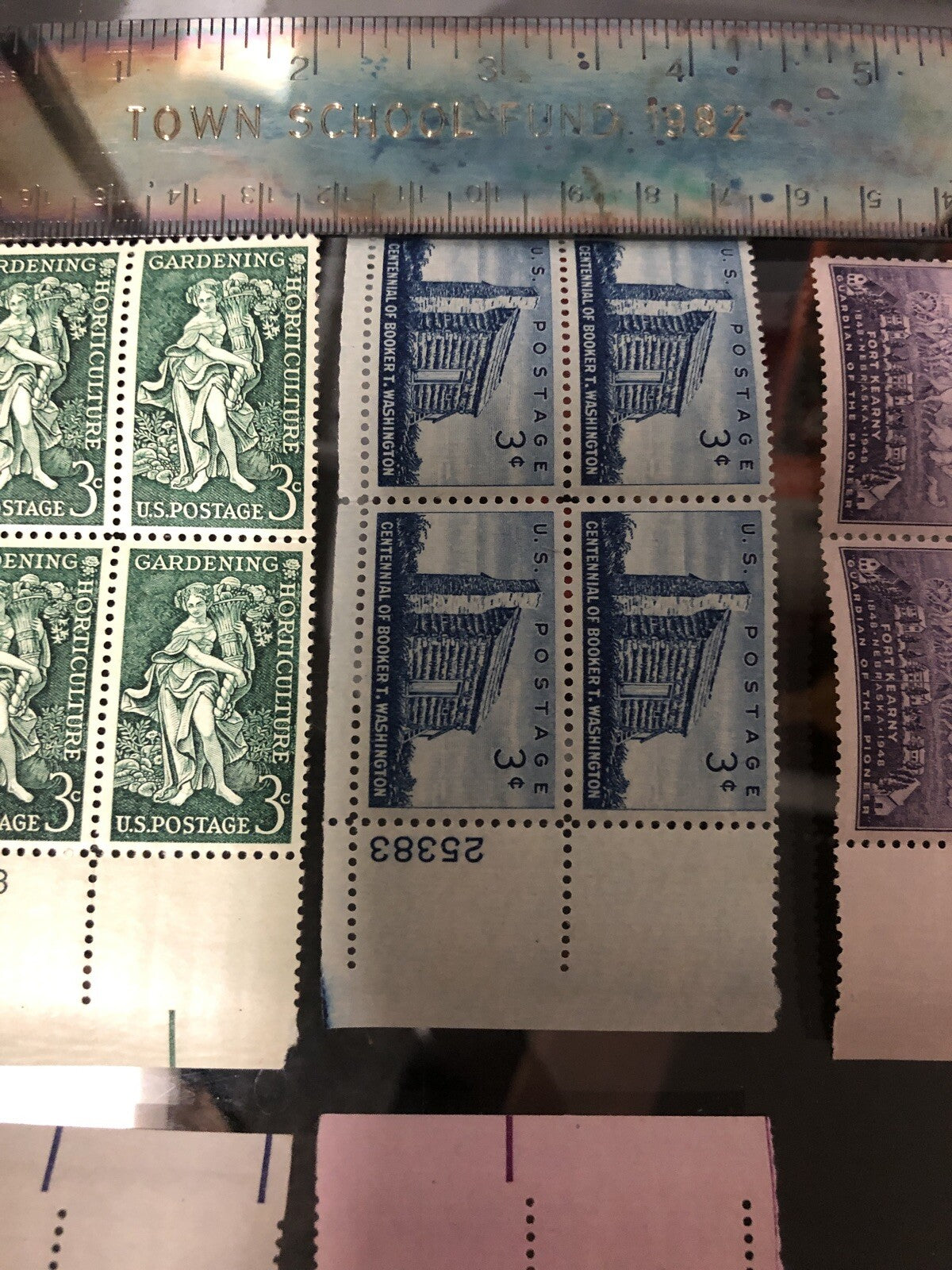 Lot 5: Gardening Horticulture. New York. Booker Washington. Fort Kearny US Stamp4