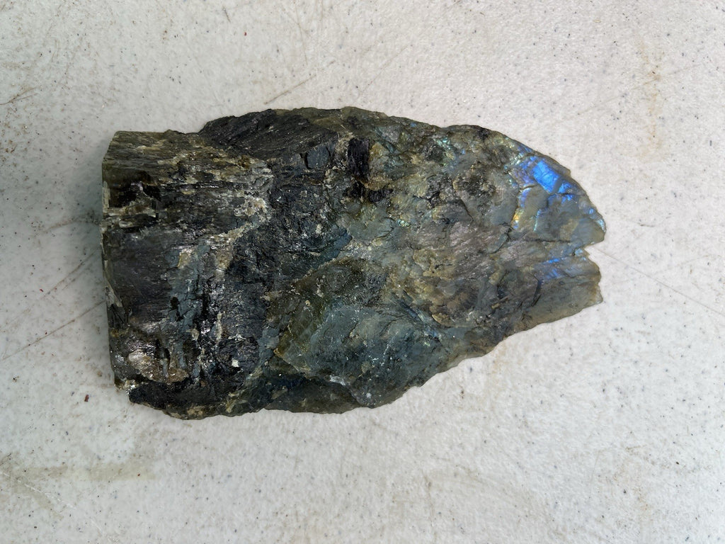 Labradorite Slab Polished Display Piece – Madagascar Origin Iridescence2