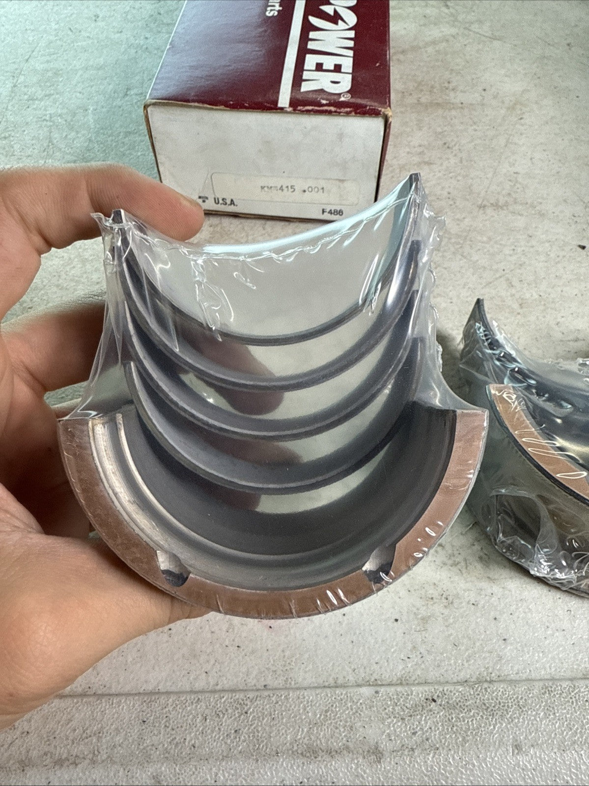 NEW Sealed Power KM 415.001 Engine Crankshaft Bearings Performance1