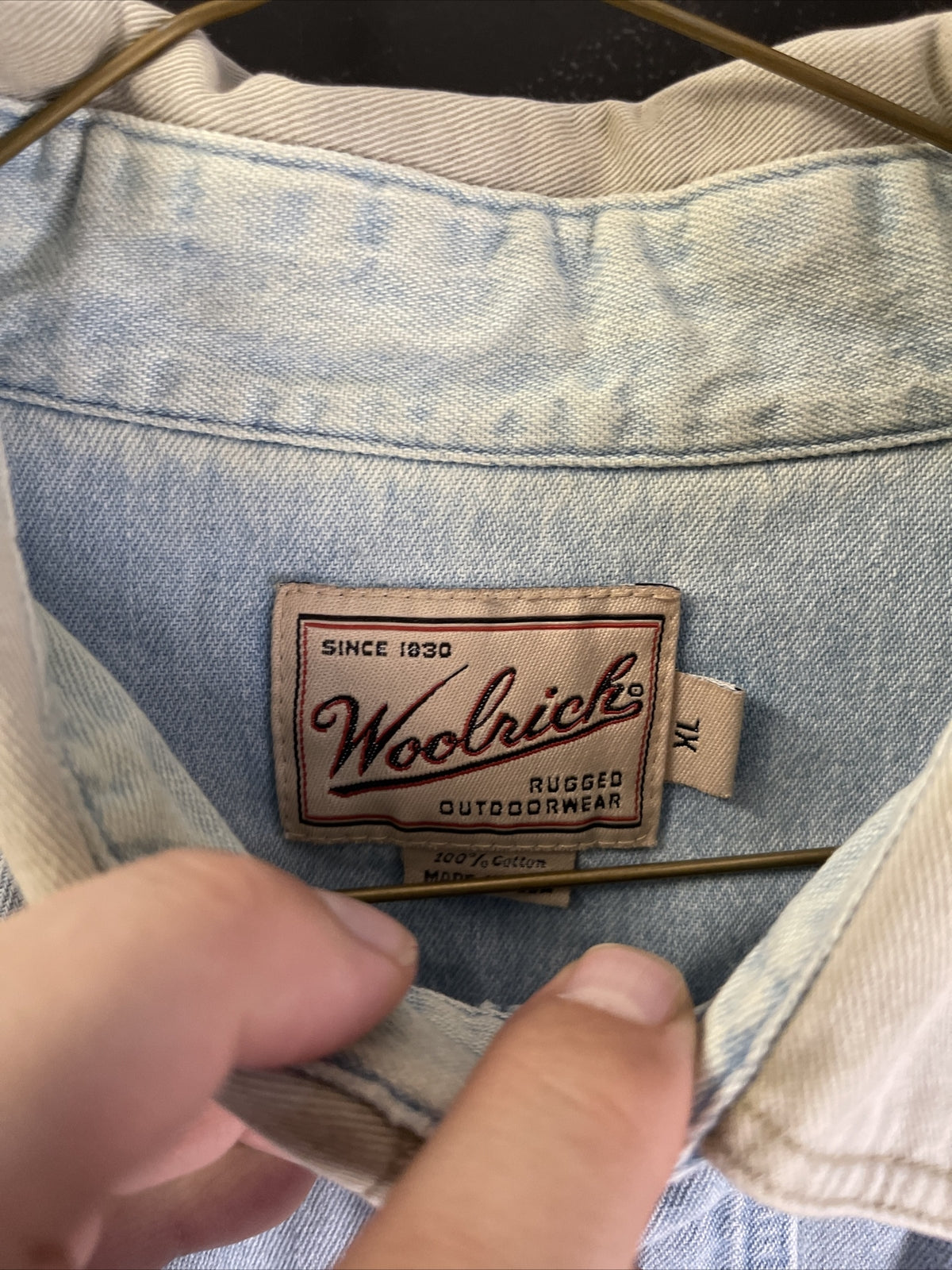 Woolrich Denim Elbow Patch Sz XL Long Sleeve Button Up Shirt Barn Chore Jacket1