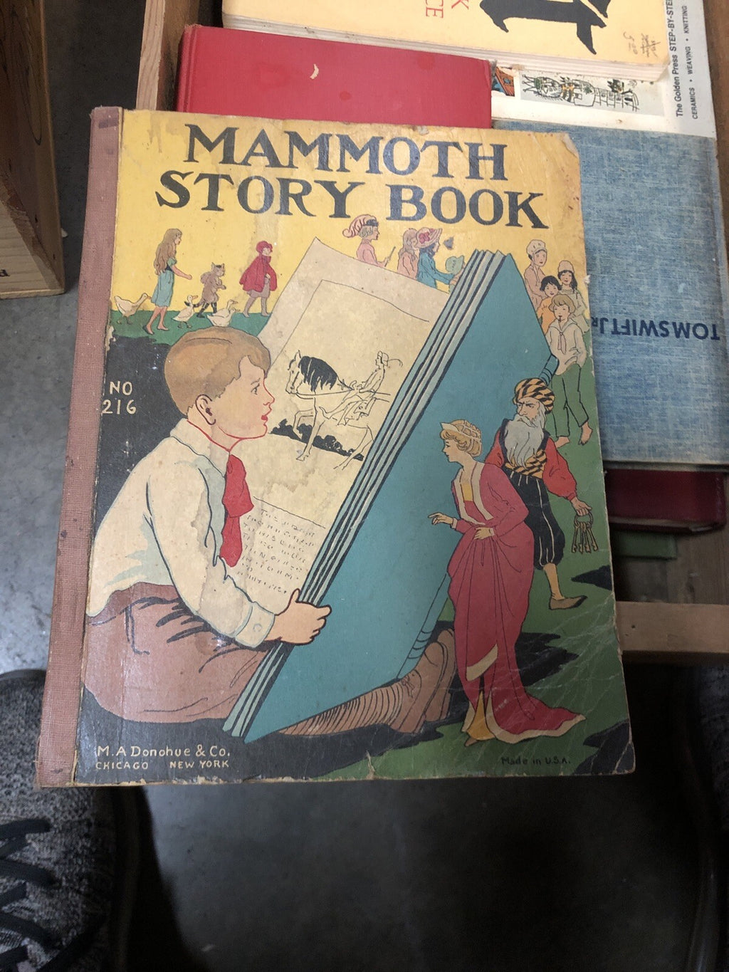 Robin Hood Arabian Nights Mammoth Picture Book M.A. Donohue & Co. #216 c. Early0