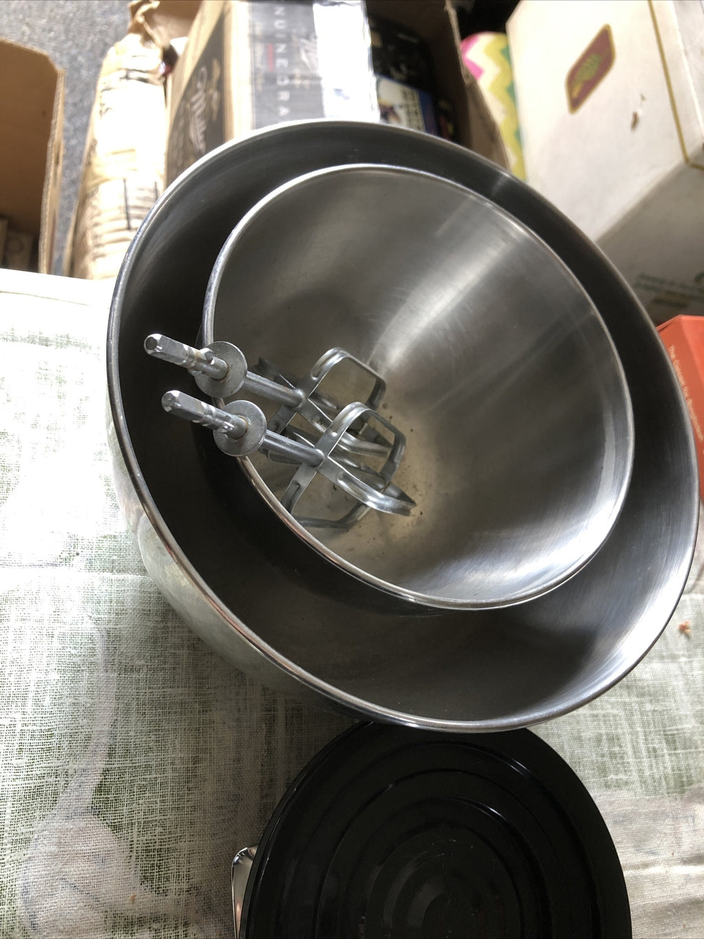 Vintage Hamilton Beach Scovill Deluxe 9 Speed Stand Mixer5