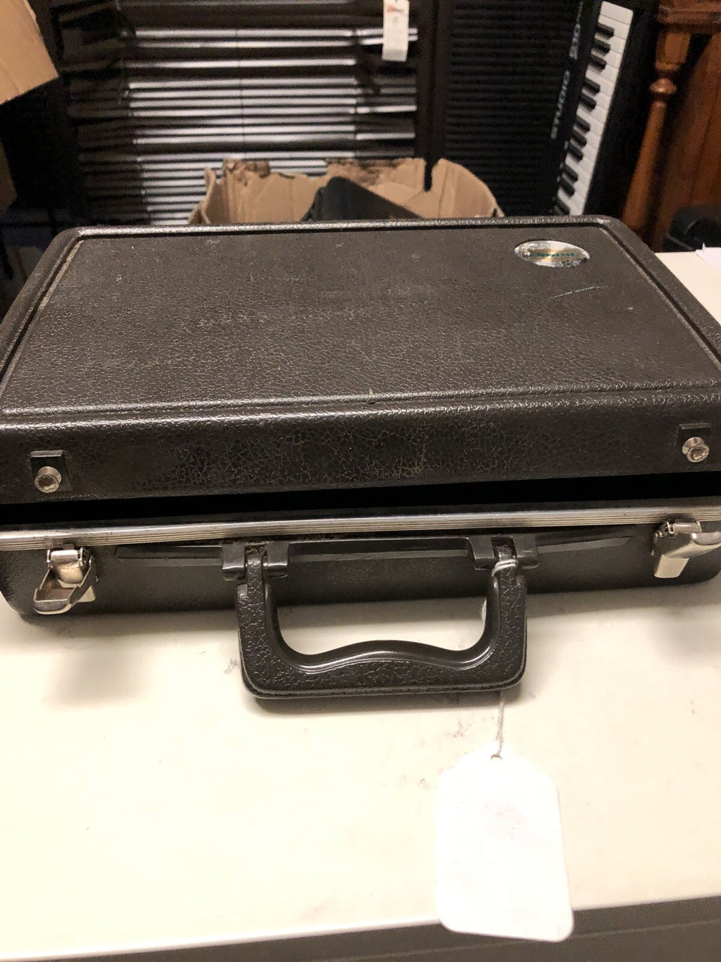 A5 Vintage Selmer Bundy Resonite Black Clarinet w/ Case10