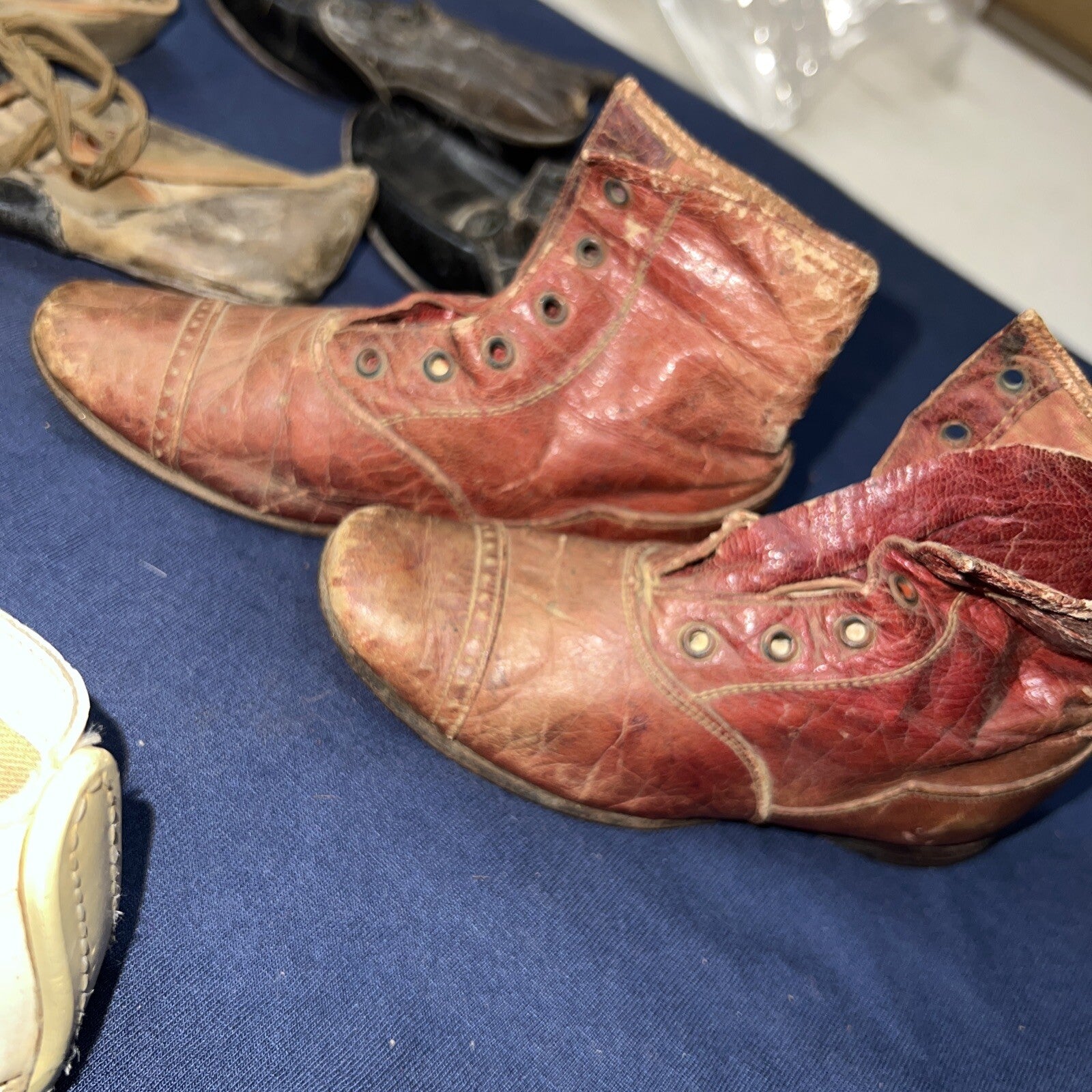 Lot of 5 Antique 1800’s Doll Shoes Various Size and Condition2