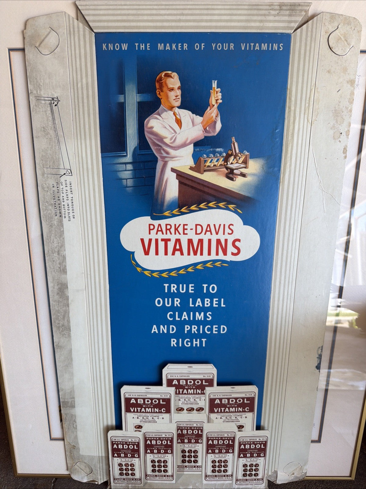 Rare Vintage 1940s Parke-Davis Vitamins General Store Cardboard Display Sign0