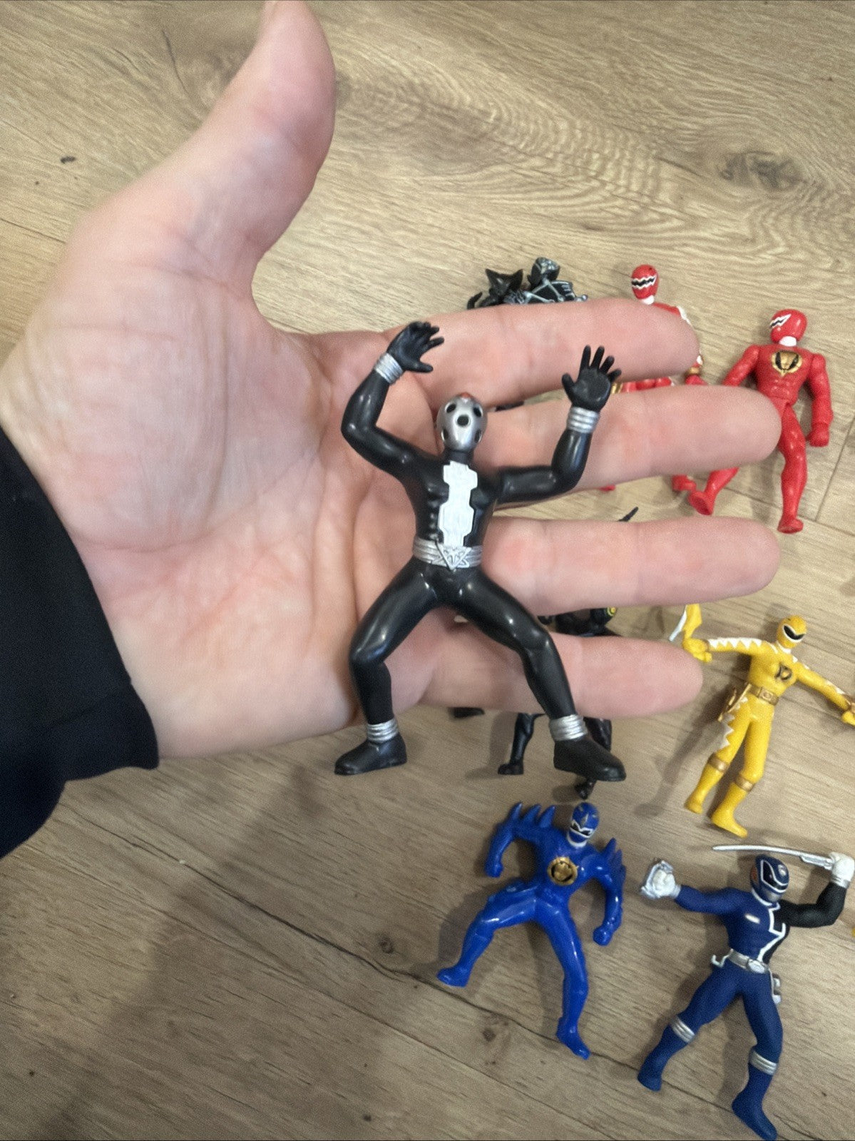 Vintage Lot Of 12 POWER RANGERS Action Figures8