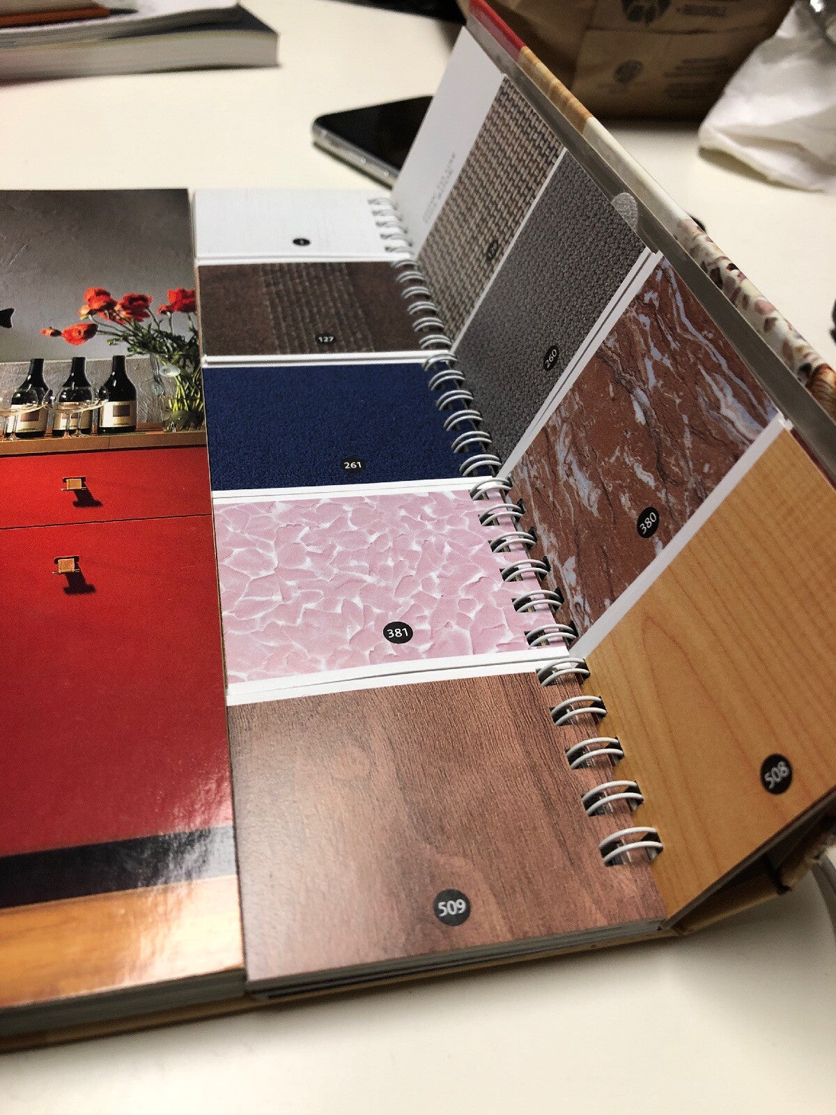Living Textures: A Creative Guide to Combining Colors and Textures in the Home1