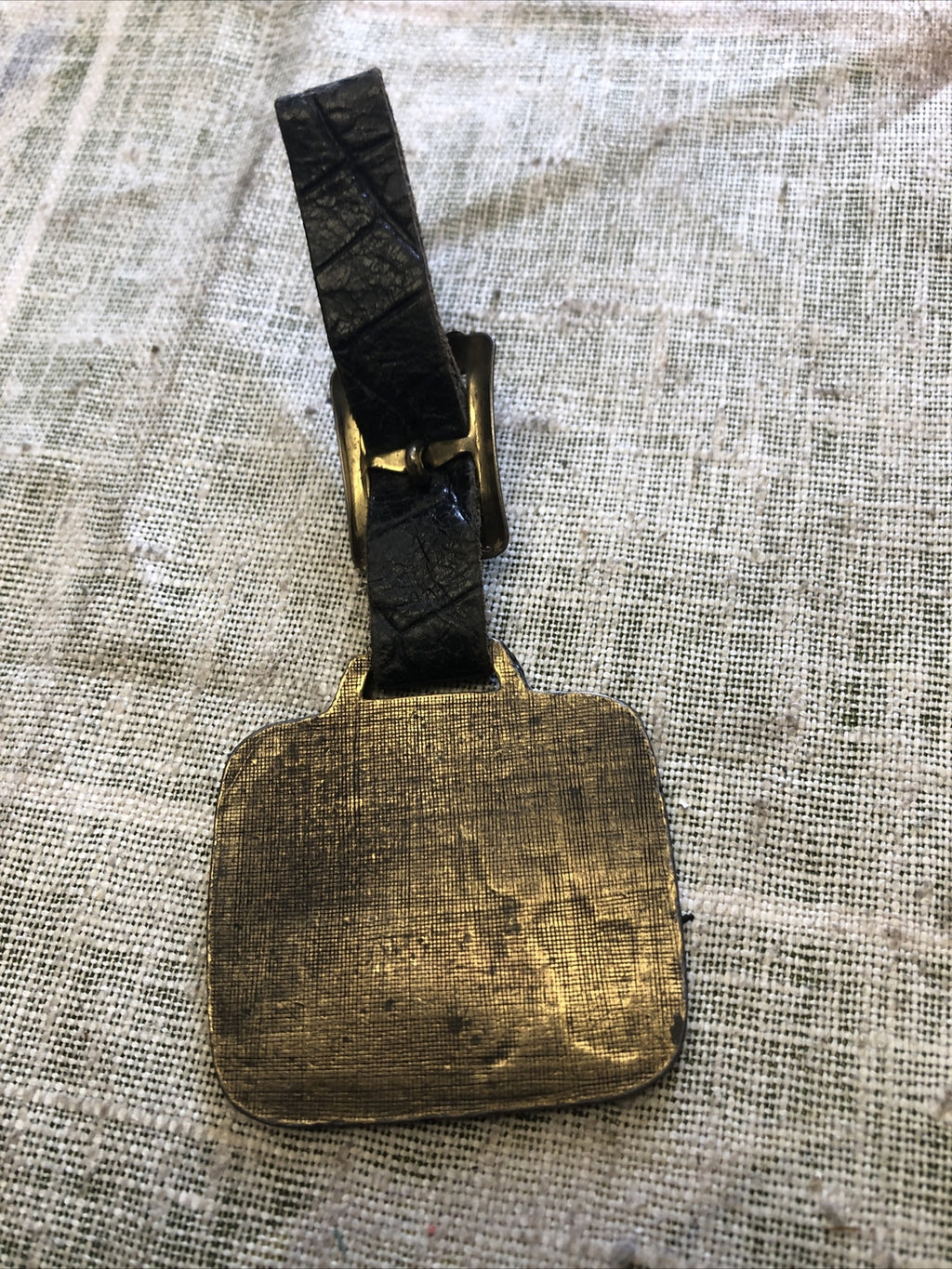 Vintage Roper's Jewelers Auburn, Calif. Since 1956 Keychain w/Belt 2”x2”2