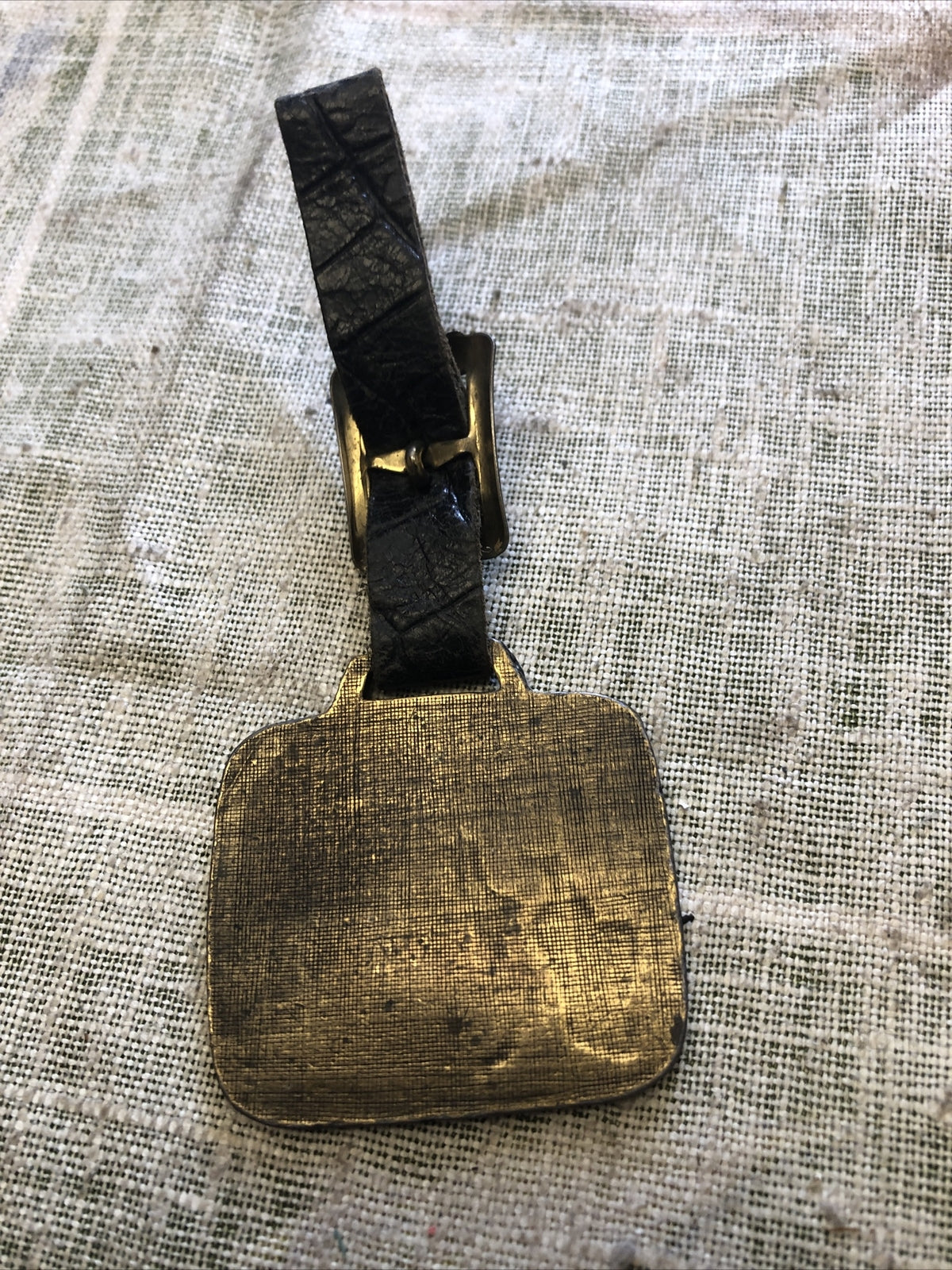 Vintage Roper's Jewelers Auburn, Calif. Since 1956 Keychain w/Belt 2”x2”2
