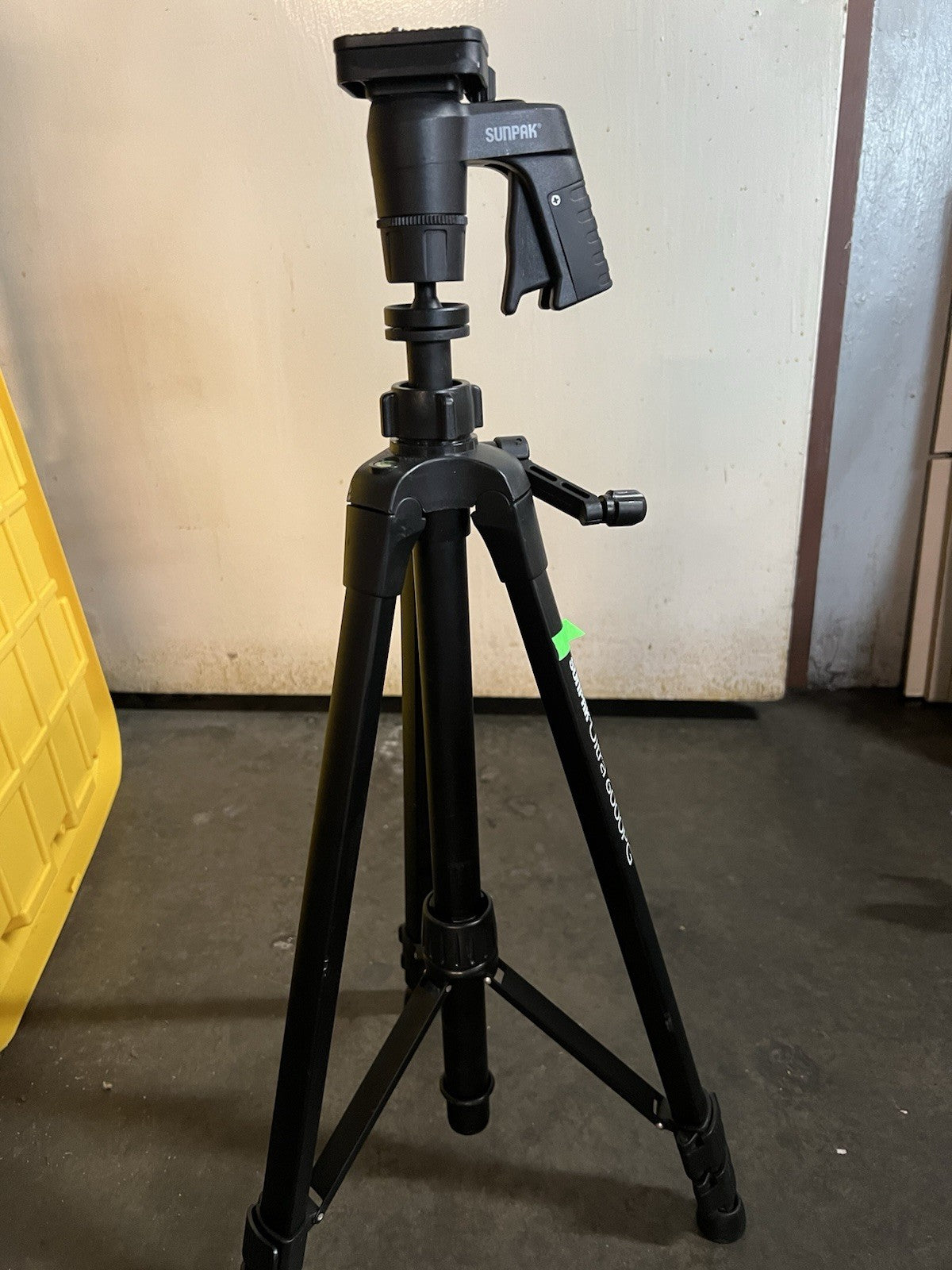 Sunpak Ultra 6000PG 51" Tripod - Black1