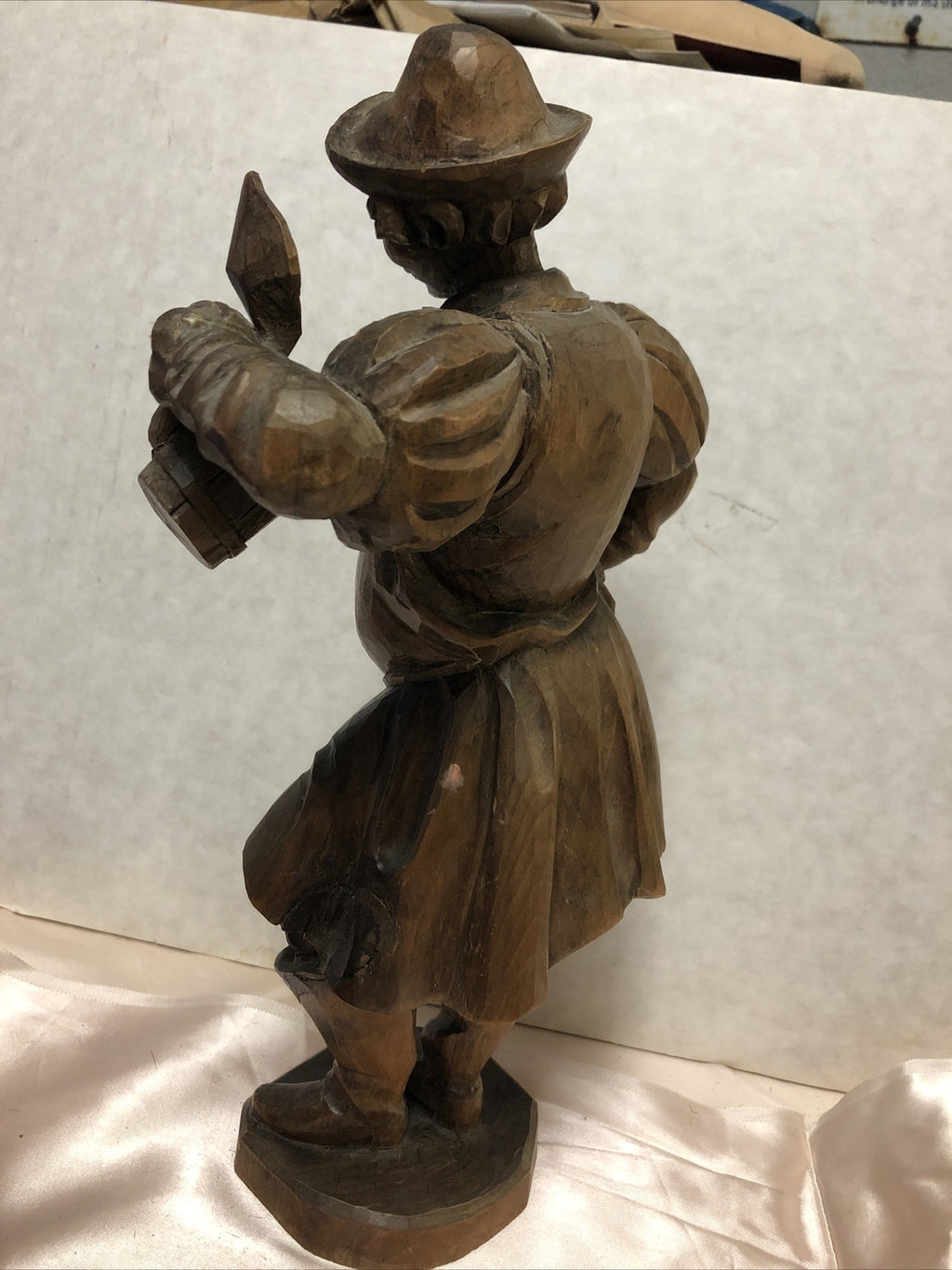 VINTAGE 12” WOODEN CARVED BEER DRINKING MONK3