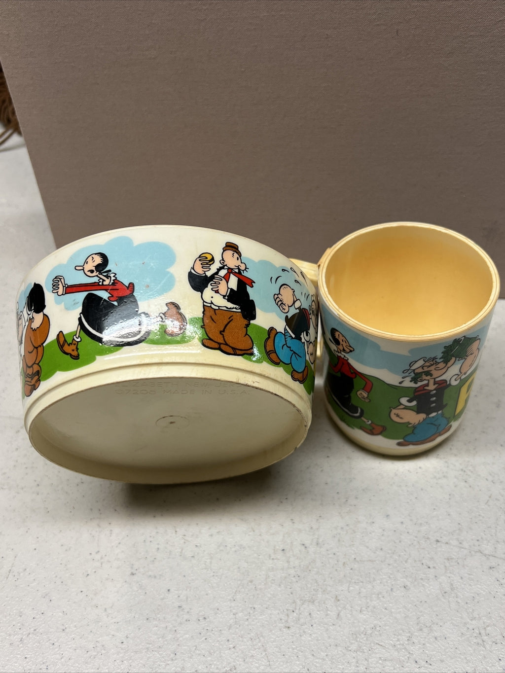 Vintage POPEYE the Sailor Plastic Cup OLIVE OYL S'WEA PEA WIMPY 19791