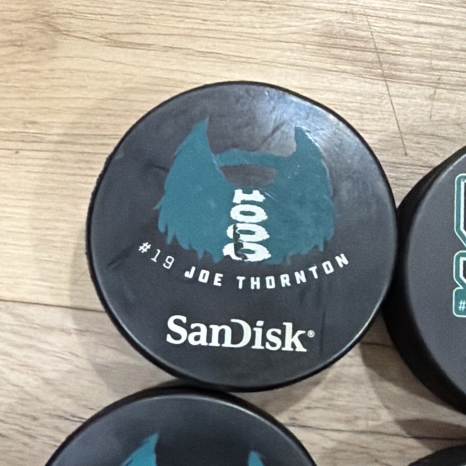 Lot Of 4 Patrick Marleau - Joe Thornton Hockey Puck - San Jose Sharks2