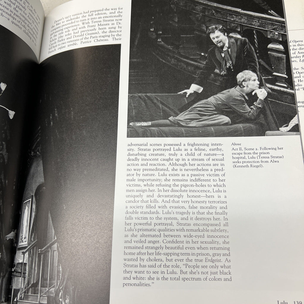 Magnificence : Onstage at the Met: 20 Great Opera Productions Hardcover Book10