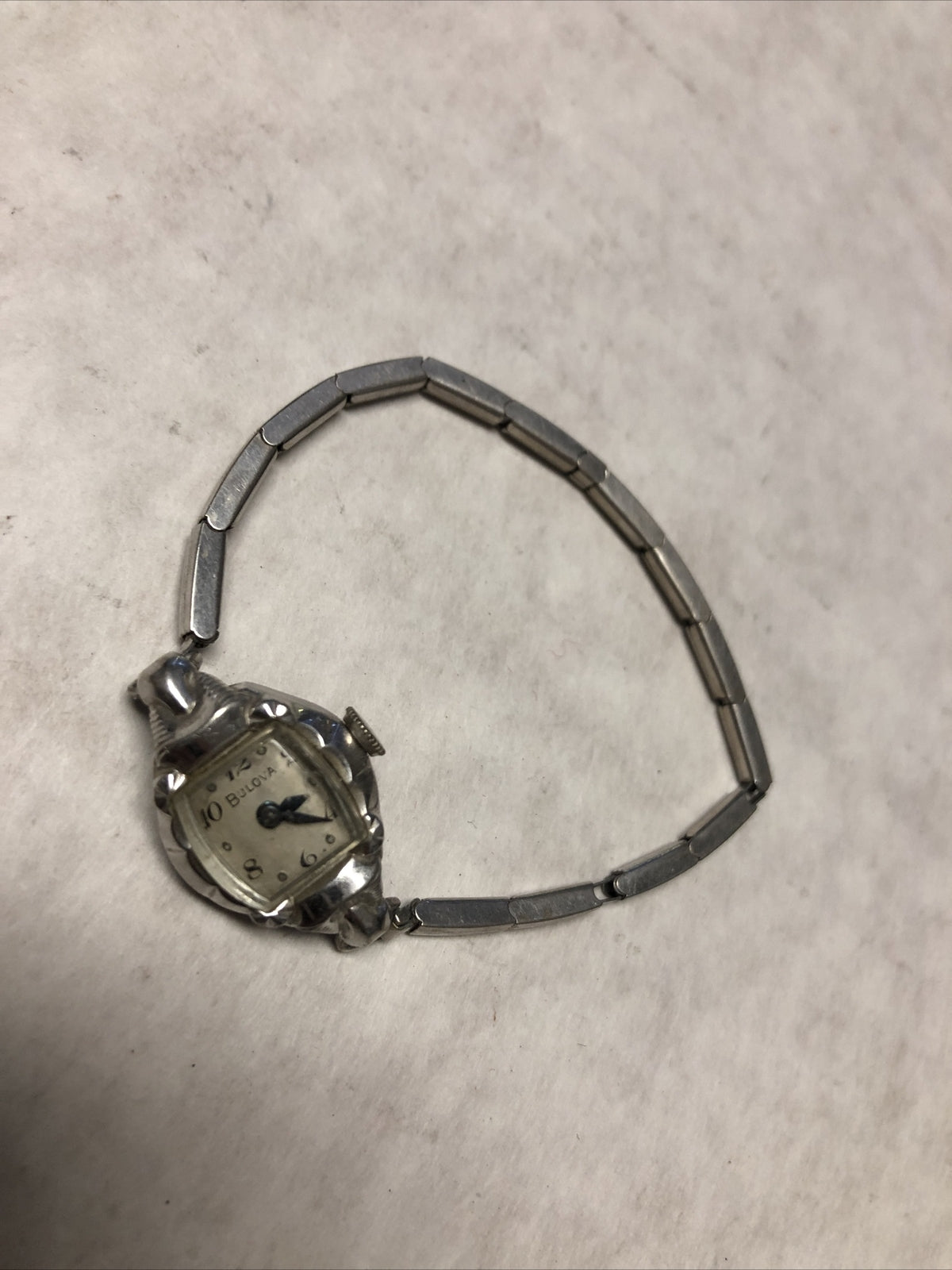 Vintage Bulova Women’s Watch Stretchy Band Not Running For Parts Or Repair0