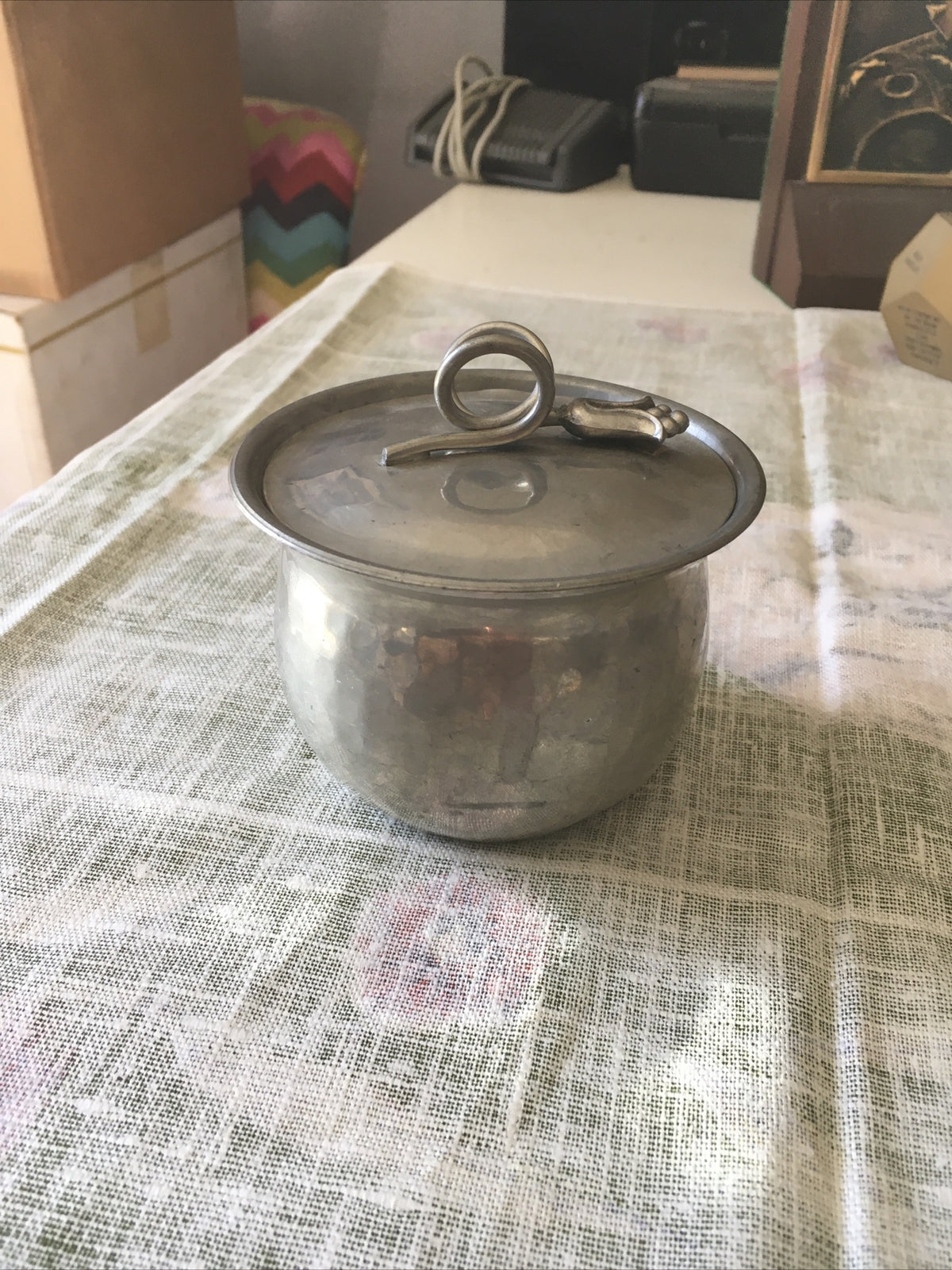 Vintage Hand Hammered Buenilum Pewter 3”x4”0
